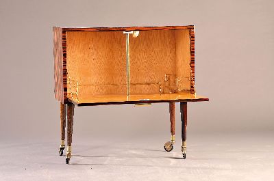 27088269a - Barschrank, deutsch, 1960er-Jahre, Makassar -Furnier, Front mit einer Klappe, sparsame ...