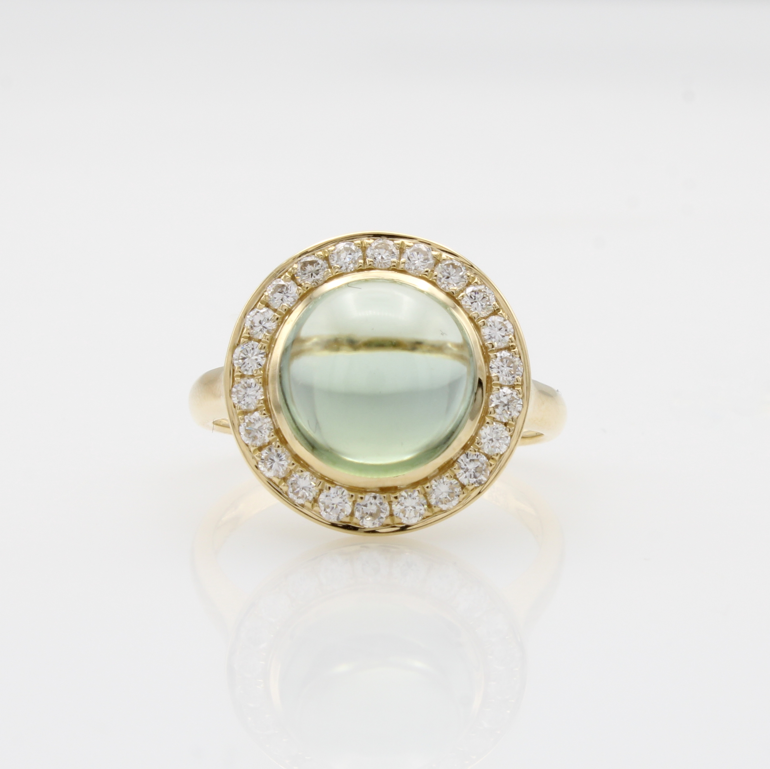 Image 27088556 - Ring mit Turmalin und Brillanten, GG 585/000, grüner Turmalincabochon ca. 5.43 ct, 22 ...