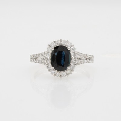 Image Ring mit Brillanten und Saphir, WG 750/000, 48 Brill. zus. ca. 0.53 ct feines ...