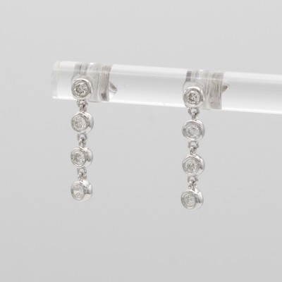 Image Paar Ohrstecker mit Brillanten, WG 585/000, 8 Brill. zus. ca. 0.22 ct feines Weiß/vs-si ...