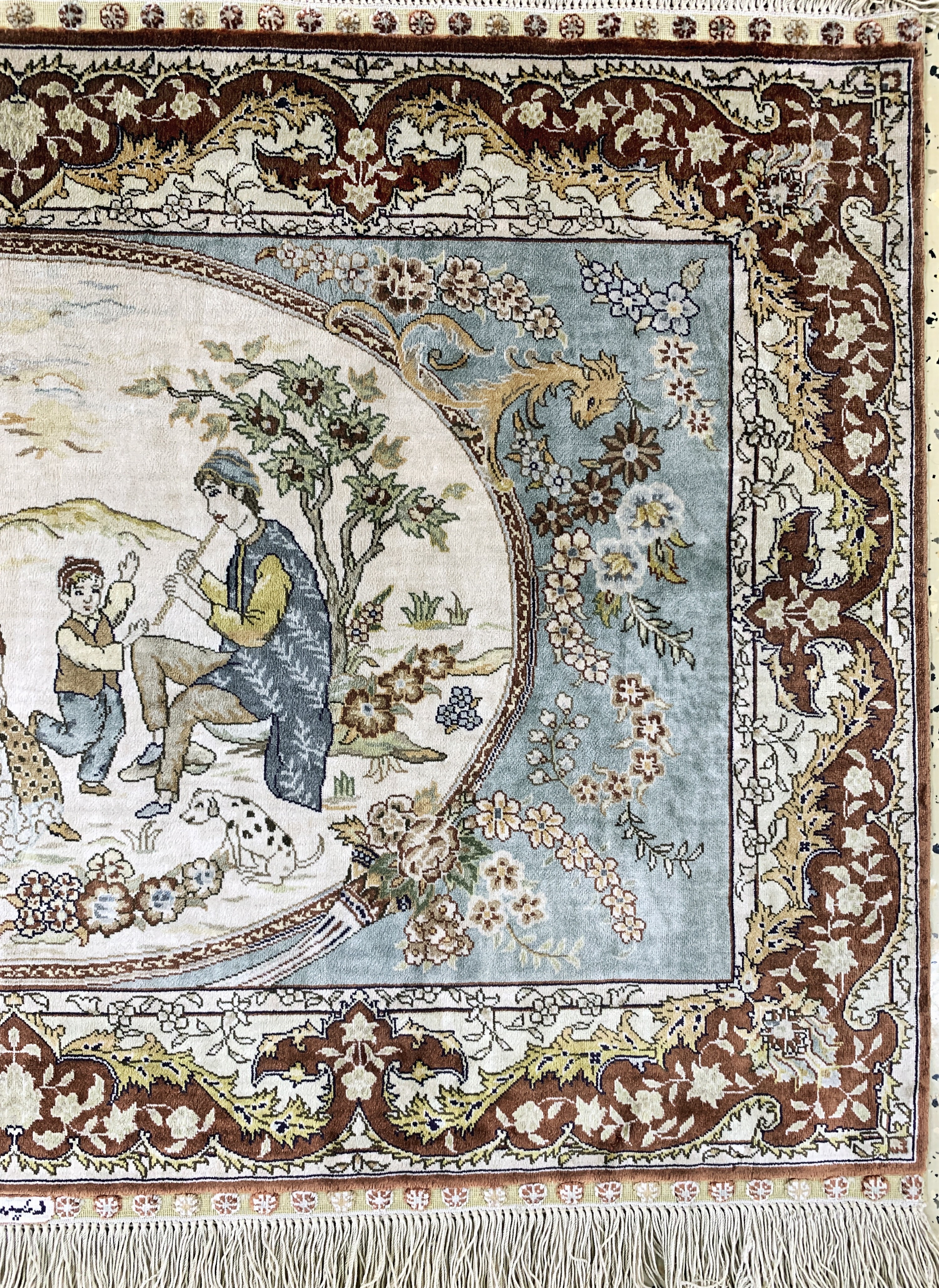 Detail a: Hereke fein, China, Ende 20.Jhd., reine Naturseide, ca. 93 x 62 cm, ca. 1,0 Mio. Kn/qm, EHZ: 1-2