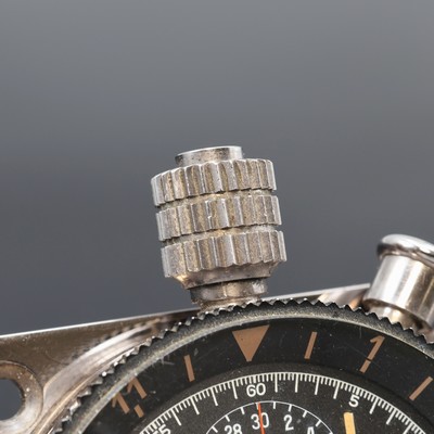 27088766b - ED HEUER & Co Super-Autavia Rally-Einbauuhr mit Chronograph, Schweiz um 1965, verchr. ...