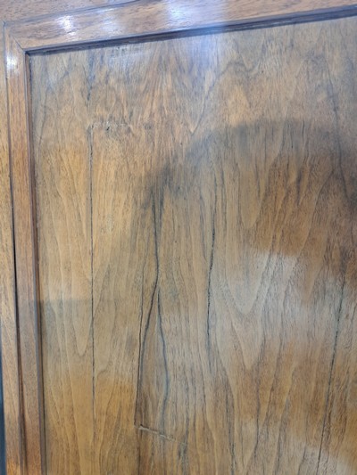 27088828m - Biedermeier Spiegel, um 1820, Nußbaum massiv, mit Galerie, Vollsäulen z.T. vergoldet, ...