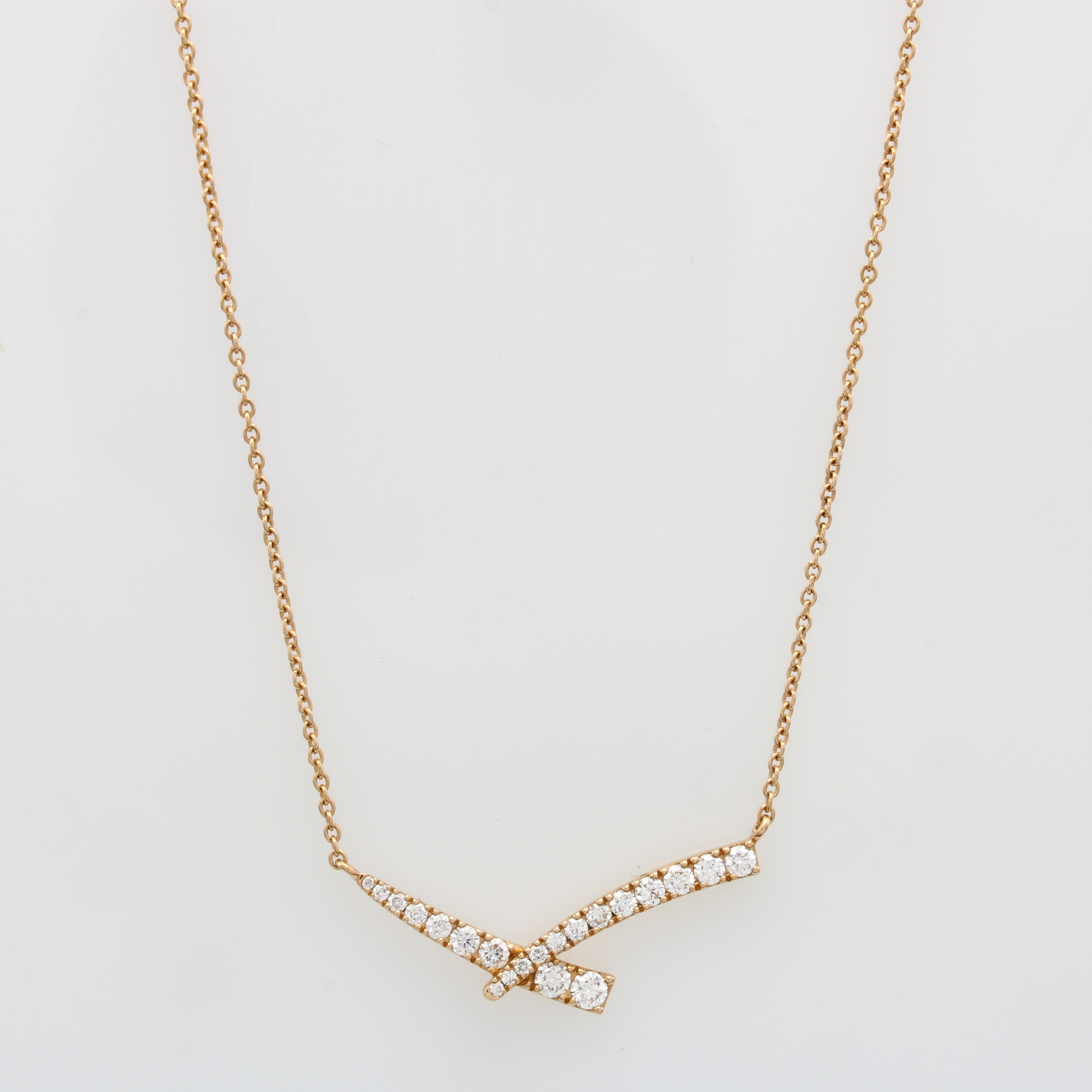 Image 27091074 - Collier mit Brillanten, RG 750/000, überkreuztes Design, Brill. zus. ca. 0.48 ct ...