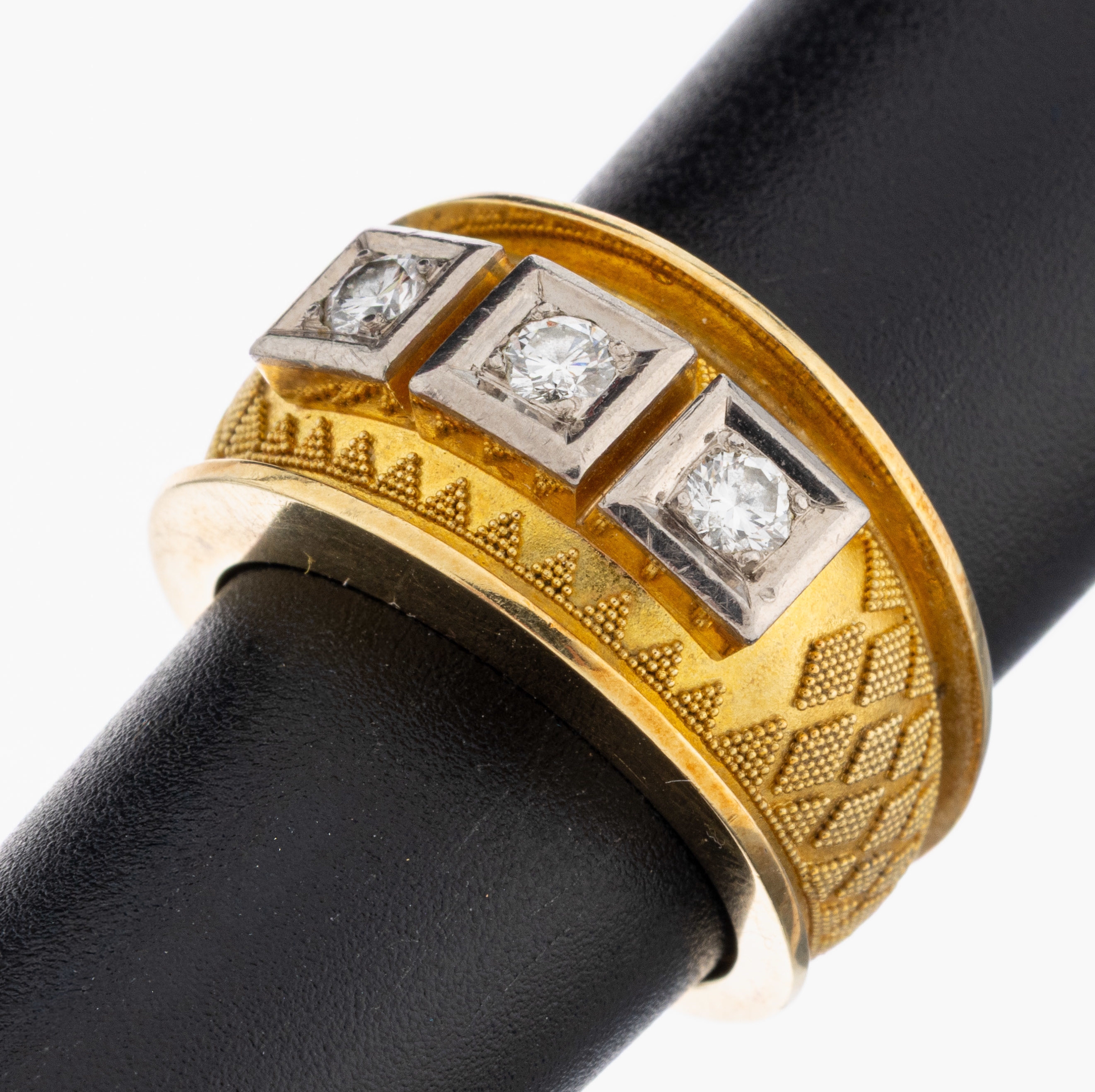 Image 27091125 - 14 kt Gold Brillant-Ring, 1950-60er Jahre, GG/WG 585/000, aufwendige Goldschmiedearbeit ...