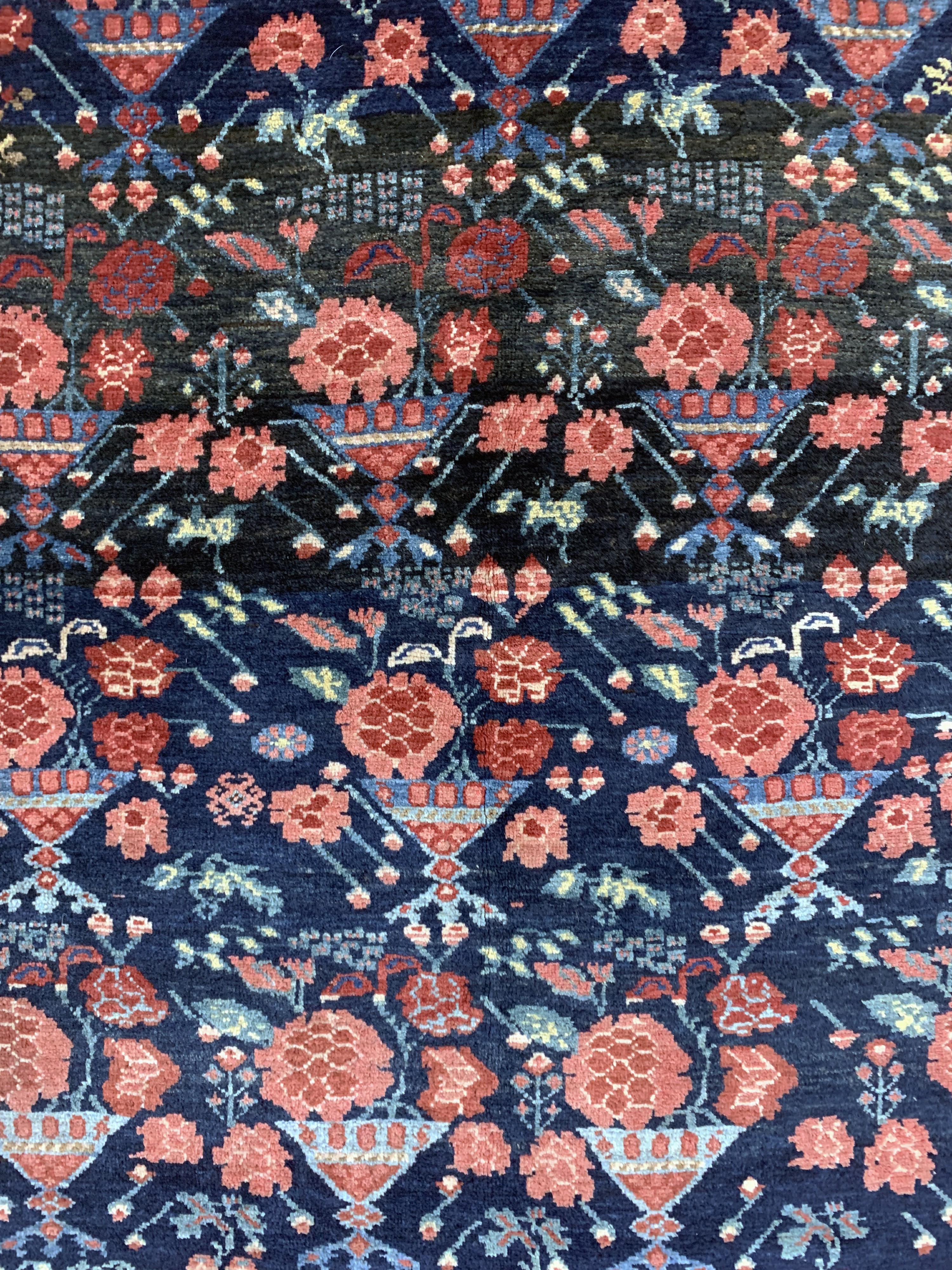 Detail d: Karabagh antik, Kaukasus, um 1900, Wolle auf Wolle, ca. 210 x 137 cm, EHZ: 2