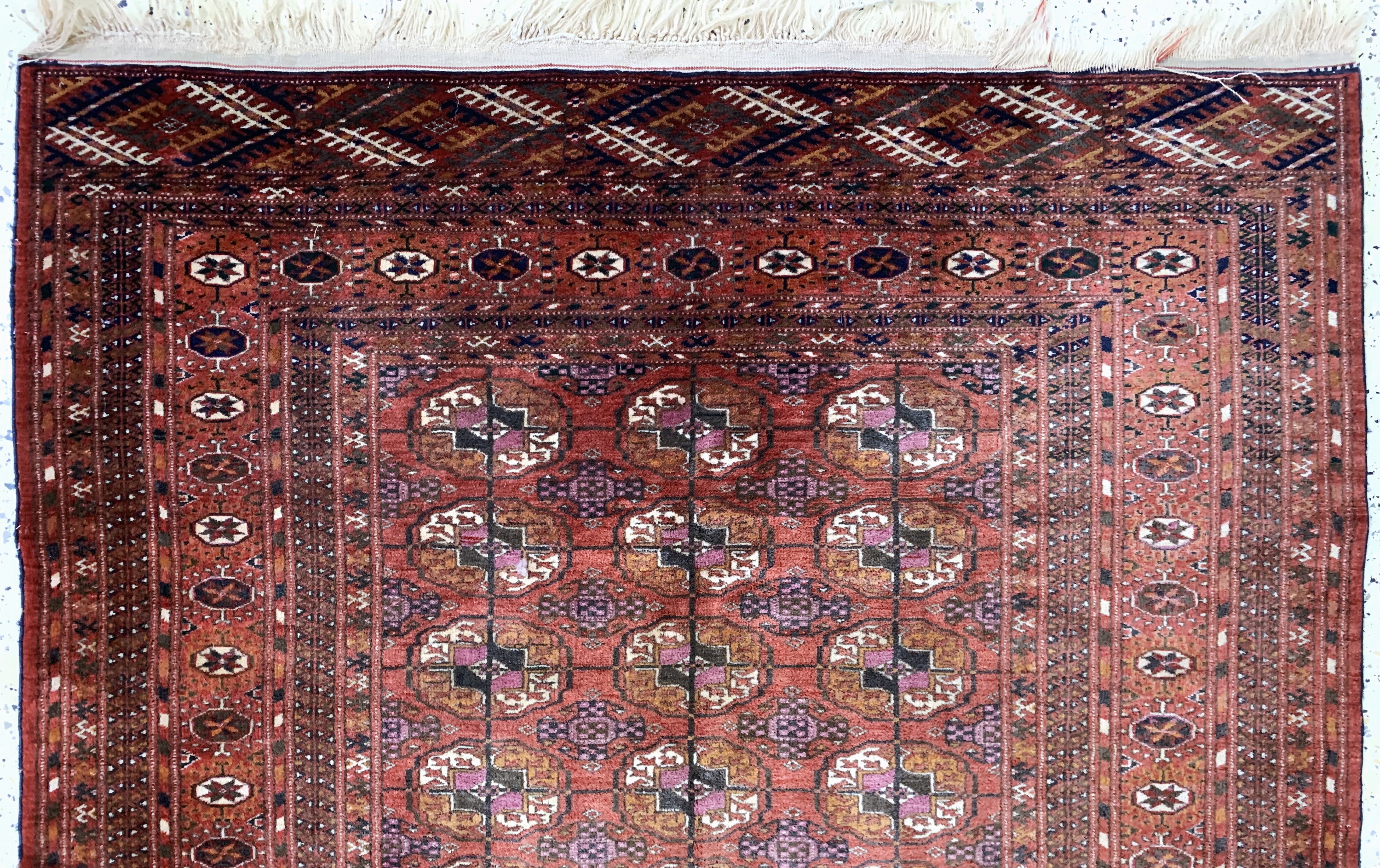 Detail a: Buchara alt, Rußland, Mitte 20.Jhd, Wolle auf Wolle, ca. 185 x 135 cm, verblasst, EHZ: 2