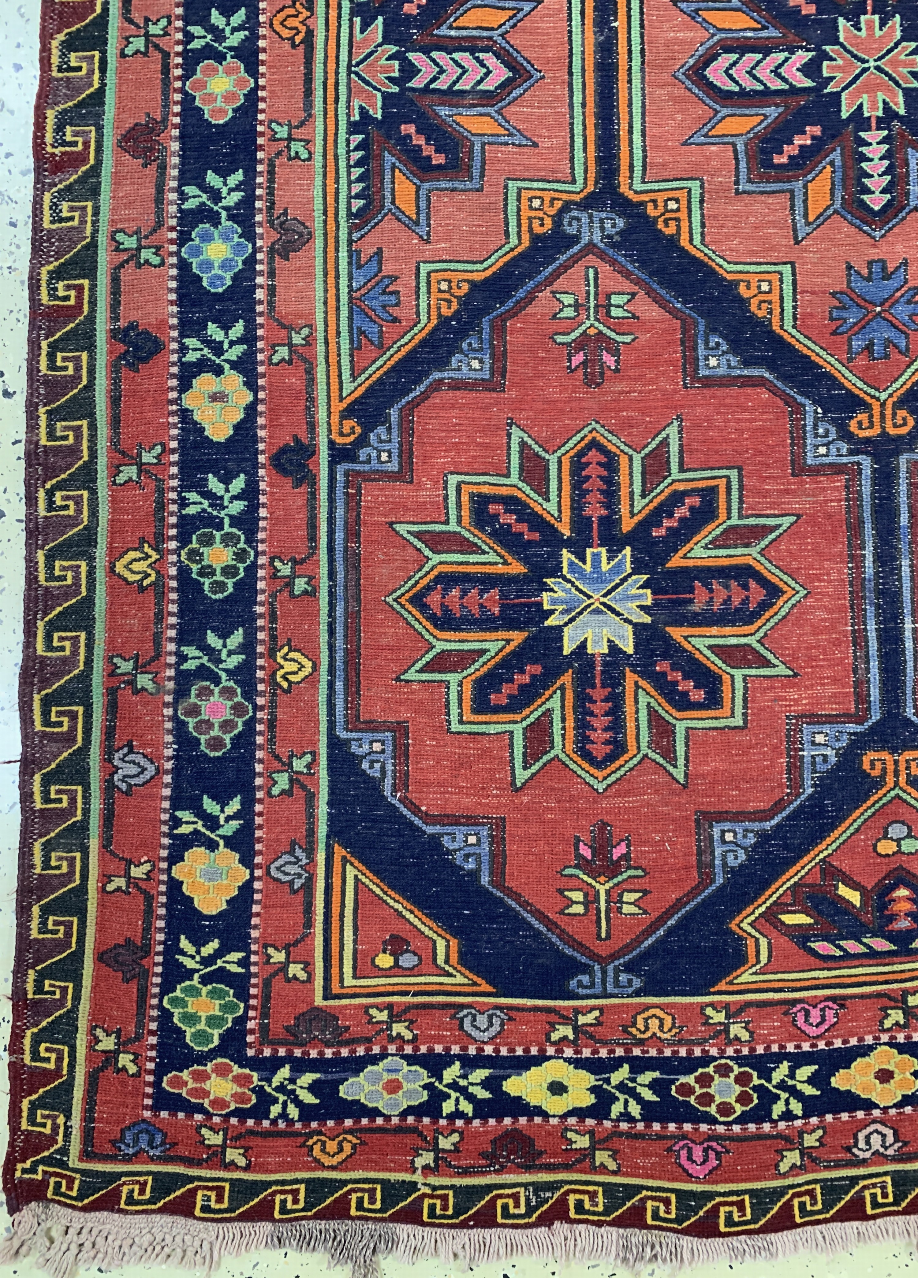 Detail b: Sumakh alt, Kaukasus, Mitte 20.Jhd, Wolle auf Wolle, ca. 310 x 165 cm, EHZ: 2