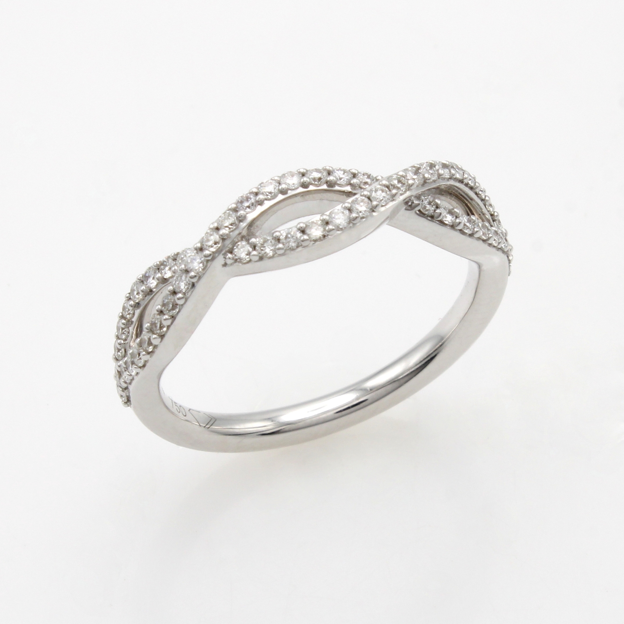 Image 27091451 - Ring mit Brillanten, WG 750/000, verschlungenes Design, 50 Brill. zus. ca. 0.36ct ...