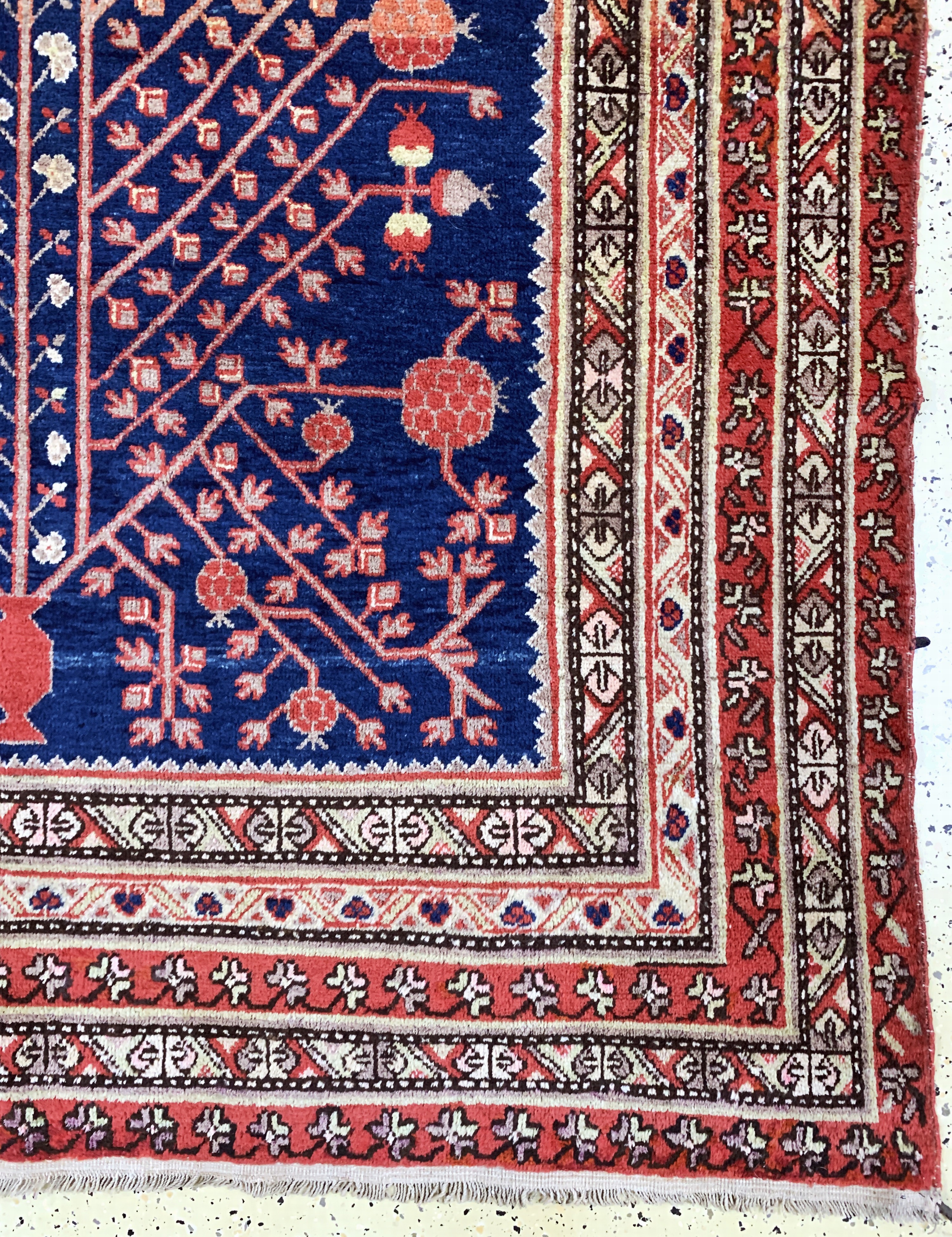 Detail a: Khotan alt, Torkestan, Anfang 20.Jhd, Wolleauf Baumwolle, ca. 340 x 175 cm, EHZ: 2