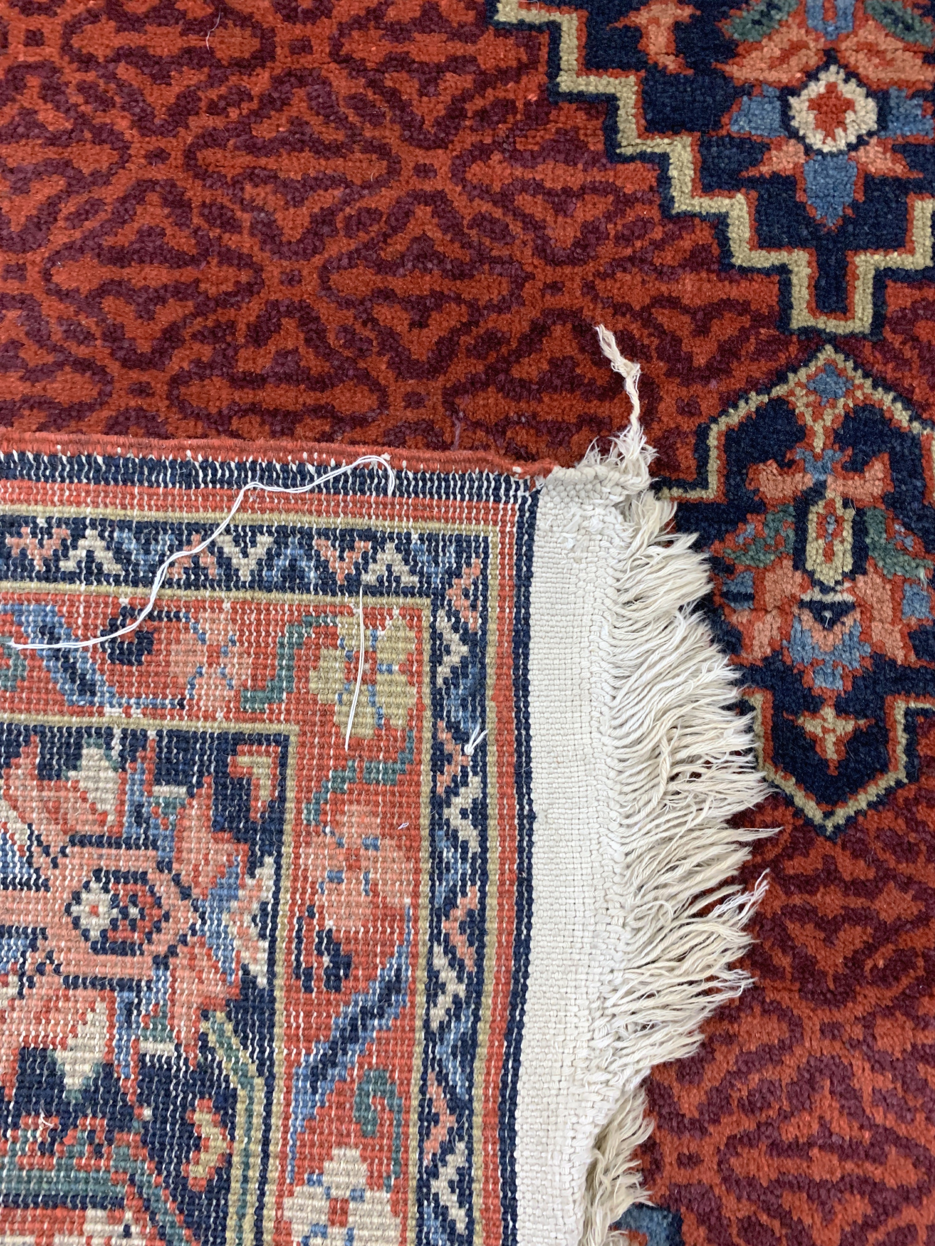 Detail e: Schirwan alt, Rußland, Mitte 20.Jhd, Wolle auf Baumwolle, ca. 200 x 127 cm, EHZ: 2