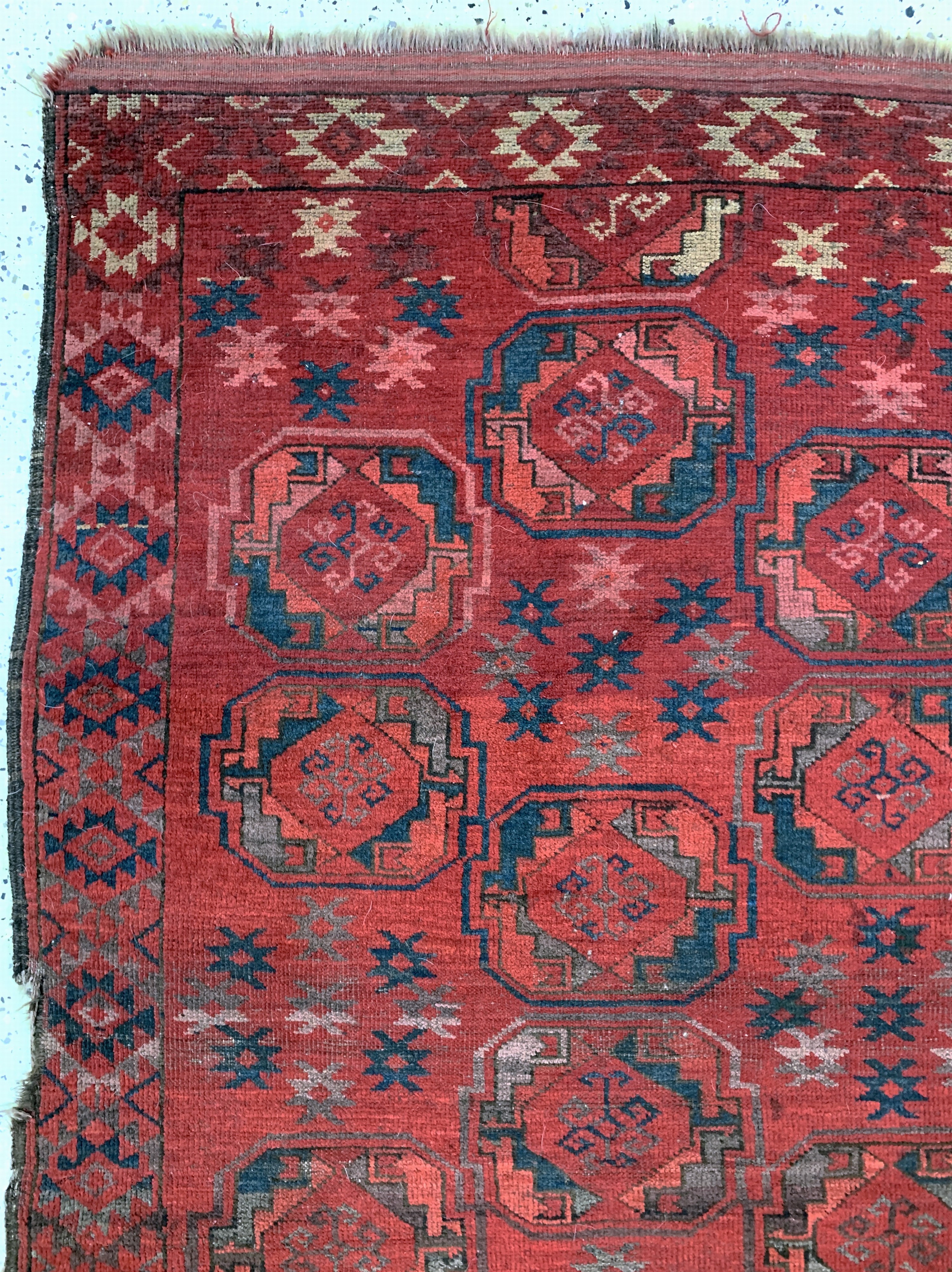 Detail e: Ersari"Hauptteppich"antik, Turkmenistan, 19.Jhd, Wolle auf Wolle, ca. 250 x 180 cm, EHZ: 3-4