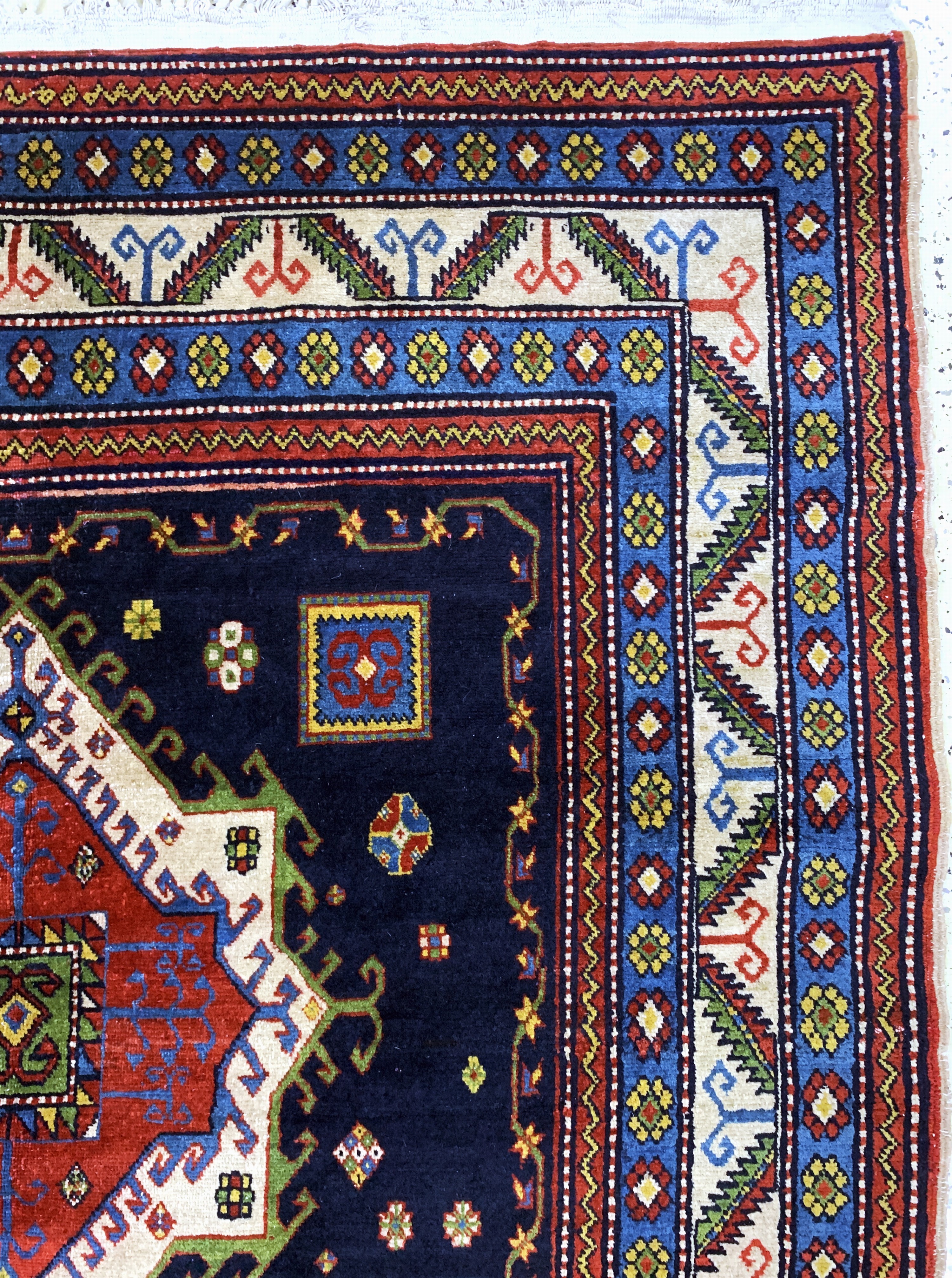 Detail d: Eriwan alt, Rußland, Mitte 20.Jhd, Wolle auf Baumwolle, ca. 275 x 175 cm, EHZ: 3