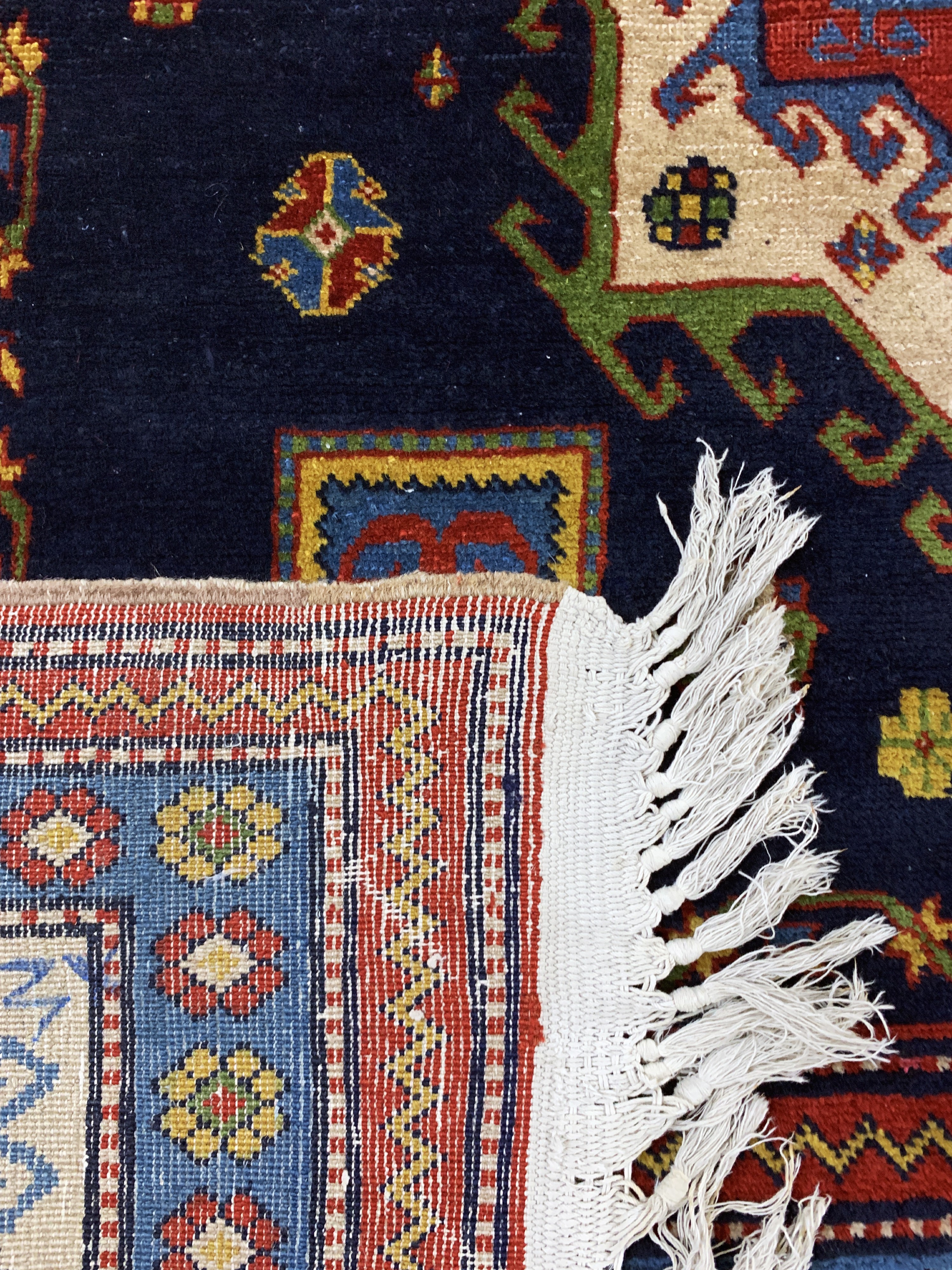 Detail g: Eriwan alt, Rußland, Mitte 20.Jhd, Wolle auf Baumwolle, ca. 275 x 175 cm, EHZ: 3