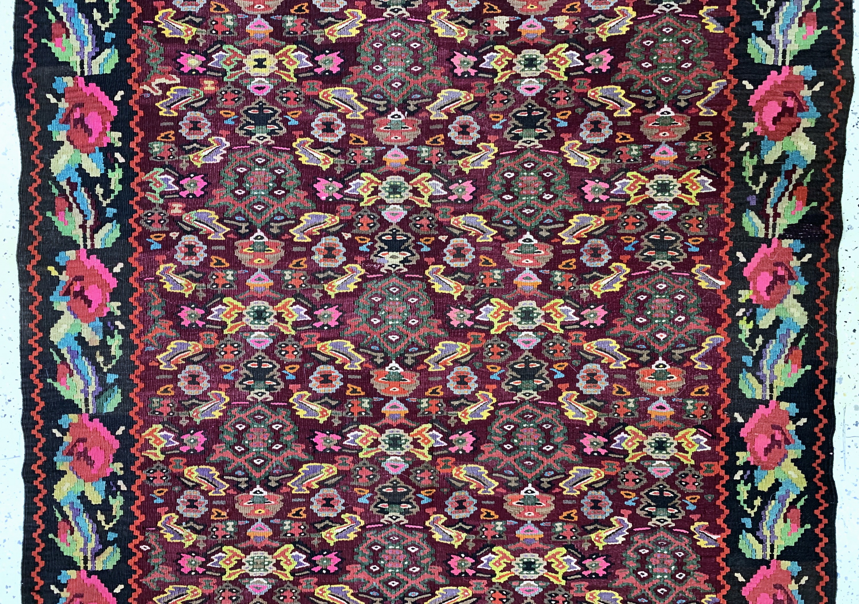 Detail b: Karabagh Kelim alt, Kaukasus, Anfang 20.Jhd, Wolle auf Wolle, ca. 370 x 150 cm, EHZ: 2