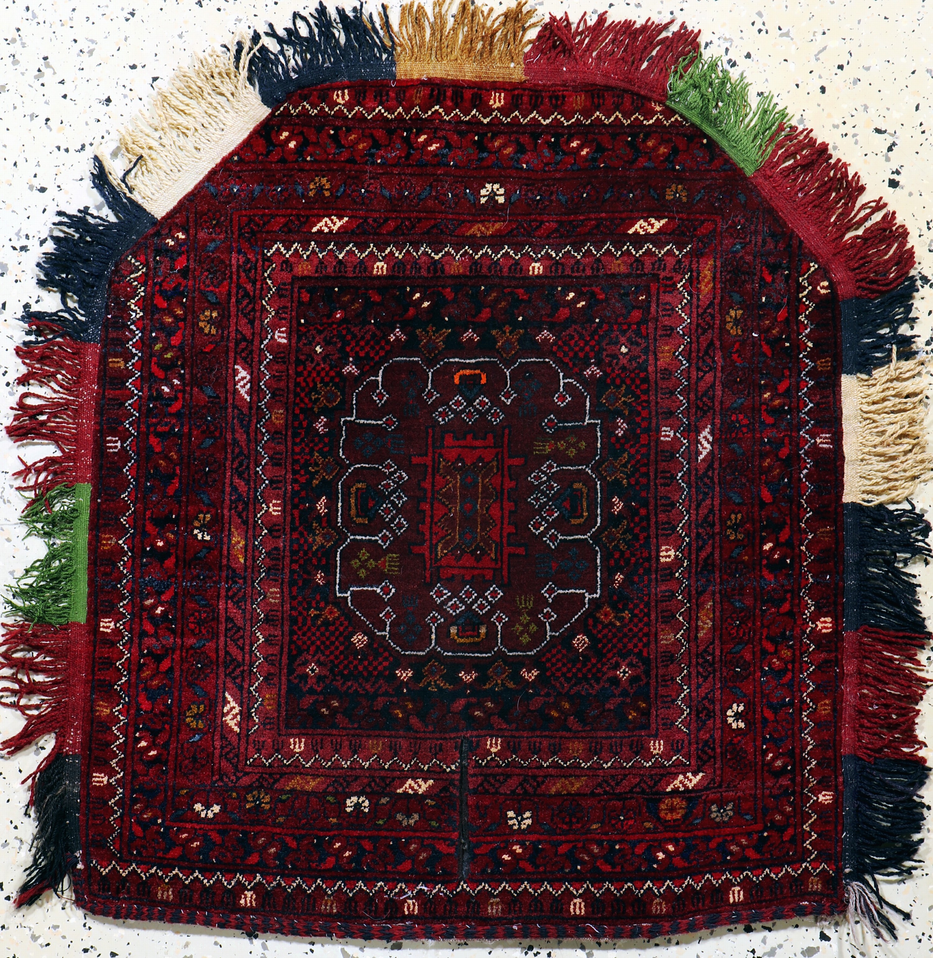 Image 27091490 - Sattelauflage alt, Afghanistan, Mitte 20.Jhd, Wolle auf Wolle, ca. 80 x 80 cm, EHZ: 2 ...