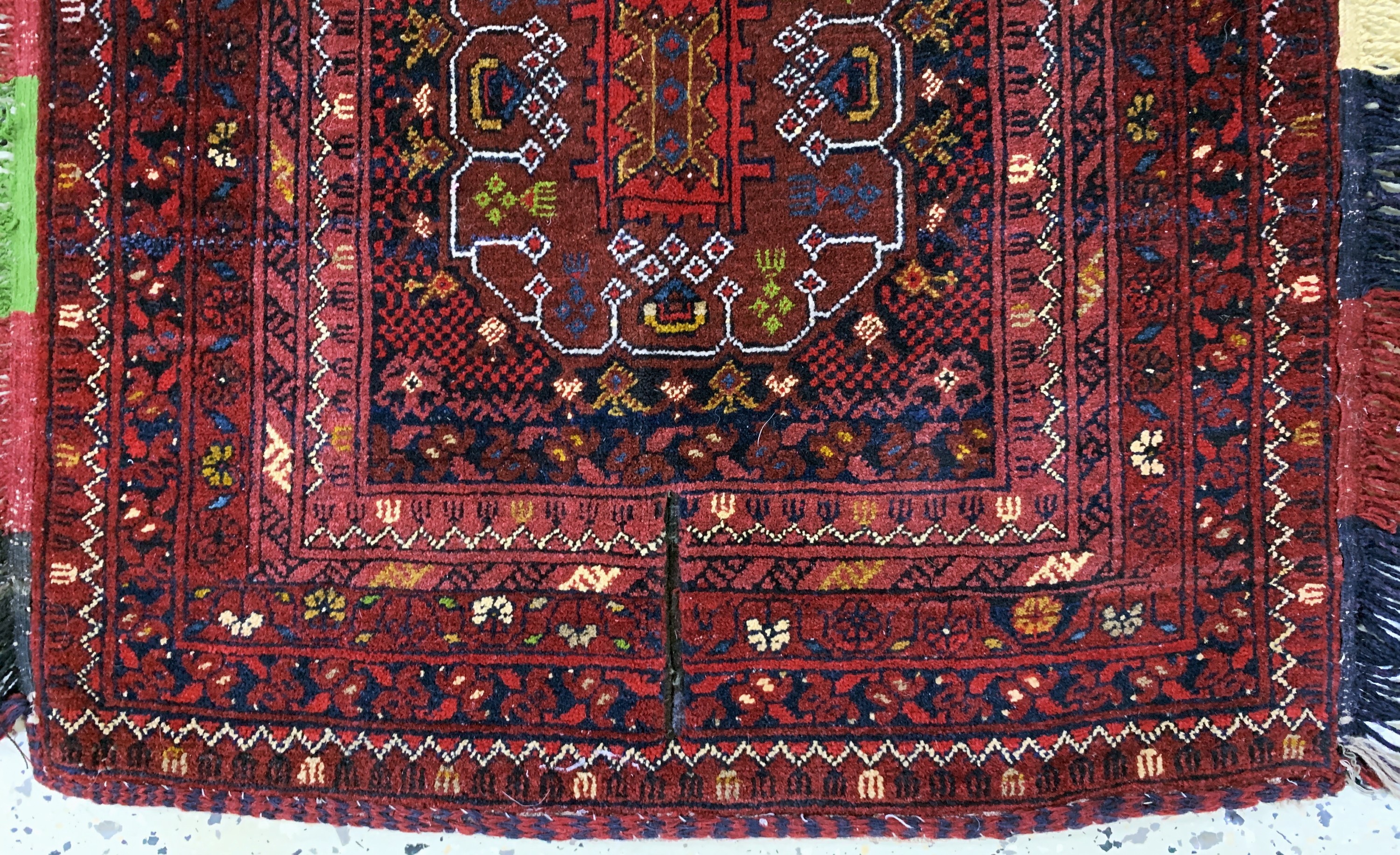 Detail b: Sattelauflage alt, Afghanistan, Mitte 20.Jhd, Wolle auf Wolle, ca. 80 x 80 cm, EHZ: 2