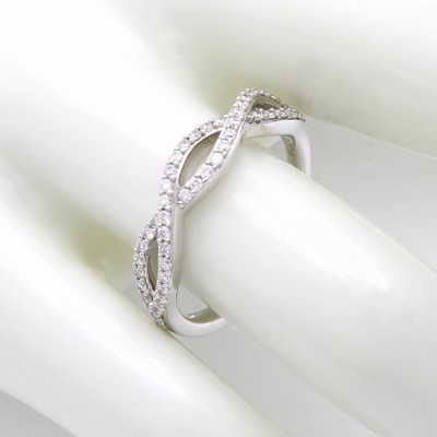 27091451a - Ring mit Brillanten, WG 750/000, verschlungenes Design, 50 Brill. zus. ca. 0.36ct ...