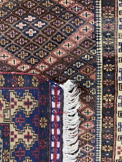 27091453e - Zakini#´Prayer Rug#´, Afghanistan, early 20th century, wool on wool, approx. 127 x 83 cm, ...