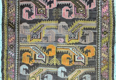 27091463c - Karabagh antik, Kaukasus, um 1900, Wolle auf Wolle, ca. 280 x 132 cm, EHZ: 3 ...