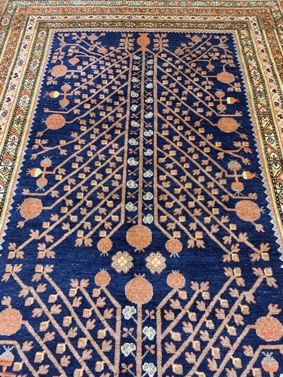 27091464g - Khotan alt, Torkestan, Anfang 20.Jhd, Wolleauf Baumwolle, ca. 340 x 175 cm, EHZ: 2 ...