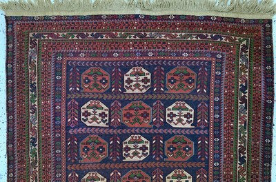 27091472a - Sumakh, Azerbaijan, late 20th century, wool onwool, approx. 185 x 125 cm, condition: 2. ...