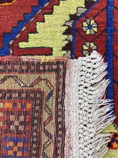27091478e - Konya alt, Türkei, Mitte 20.Jhd, Wolle auf Wolle, ca. 240 x 122 cm, EHZ: 2 ...