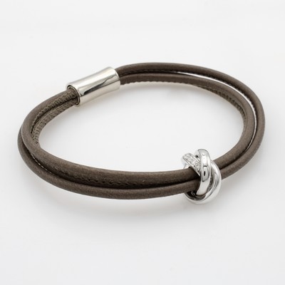 27091497a - 3-reihiges Lederarmband mit Brillanten, WG 750/000, taupefarb. Leder, drei ineinander ...