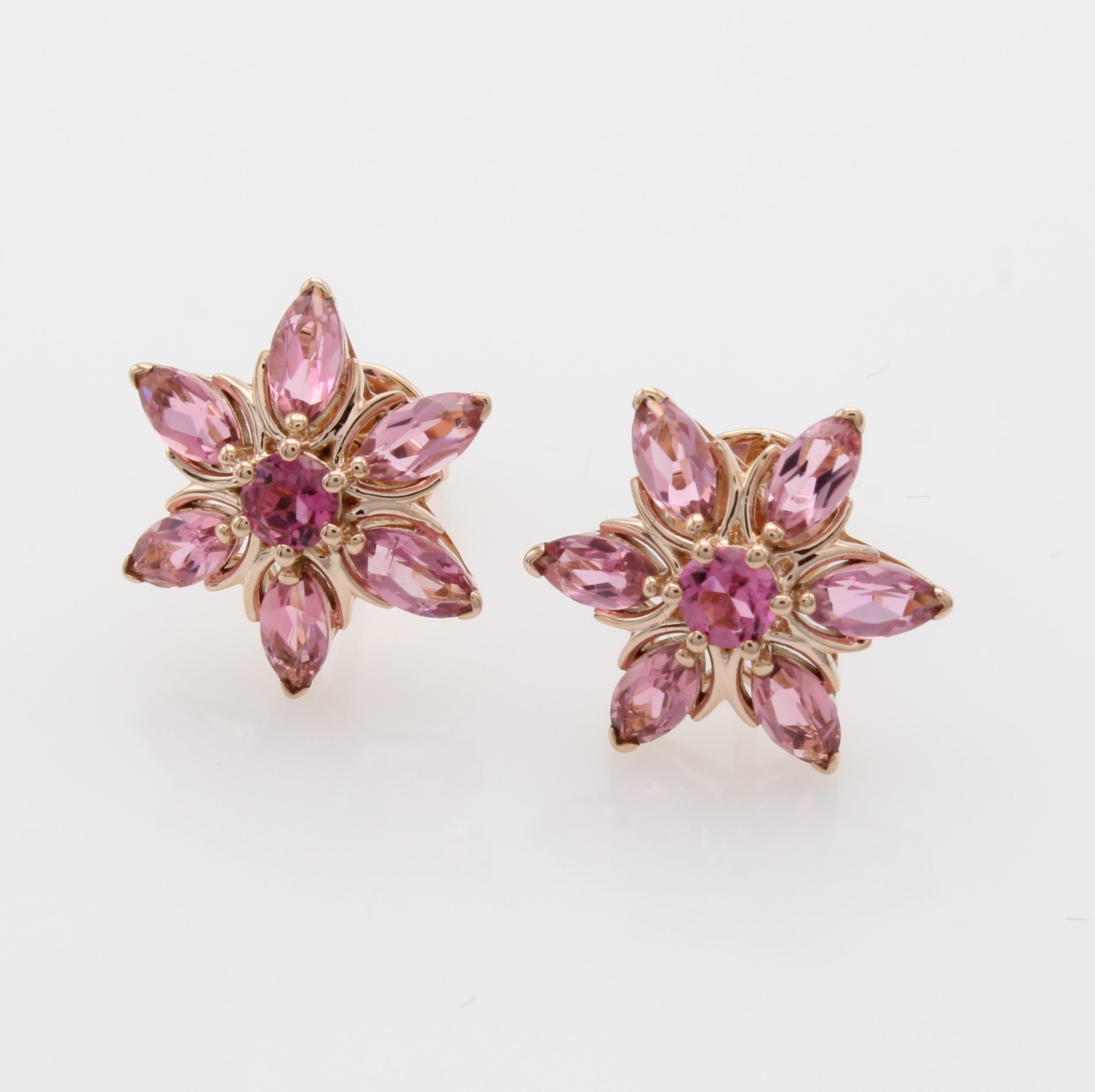 Image 27091509 - Paar Ohrstecker mit Turmalinen, RoséG 585/ 000, 14 roséfarb. Turmaline zus. ca. 2.14 ...