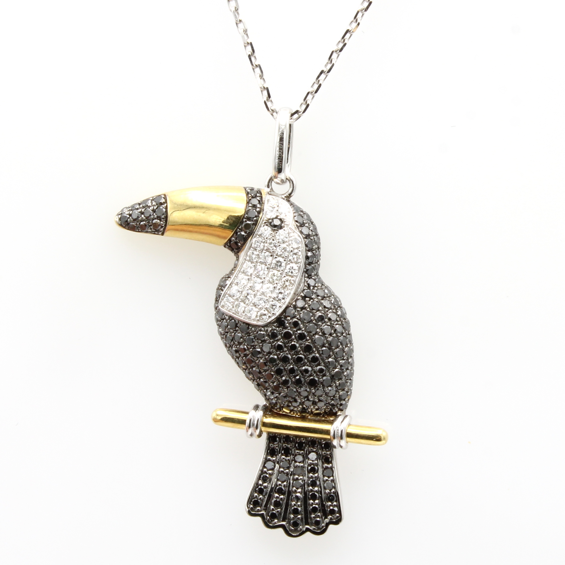 Image 27091543 - Anhänger ´Tukan´ mit Brillanten und Diamanten an Kette, WG 750/000, 200 Diam. zus. ca. ...
