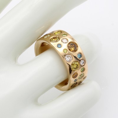 27091556a - Ring mit Brillanten, RG 750/000, 29 Brill. zus. ca. 1.98 ct fancy natur, RW ca. 54 ...