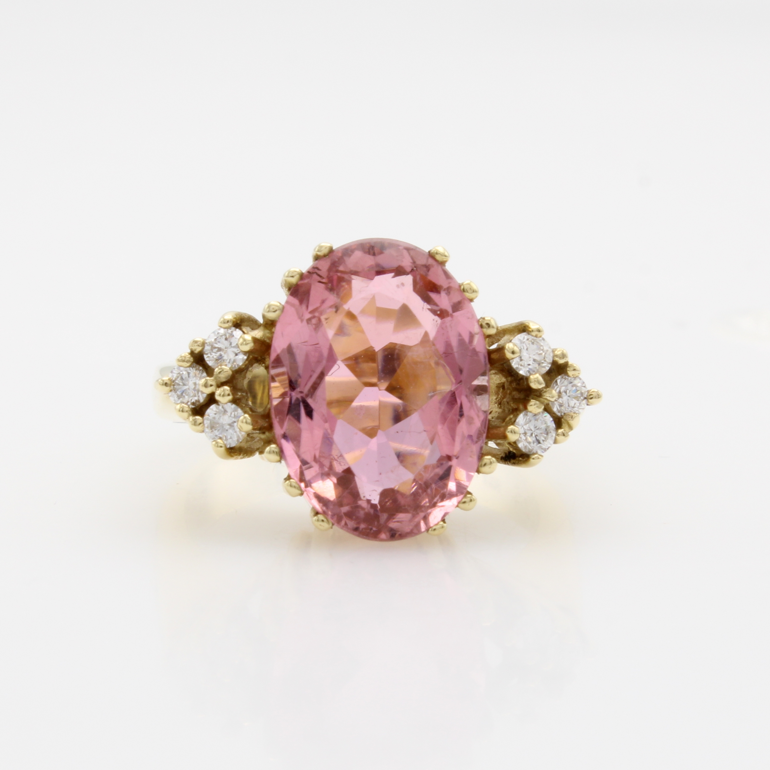 Image 27091723 - Ring mit Turmalin und Brillanten, GG 585/000, ovaler, rosa Turmalin ca. 5.80 ct, 6 ...