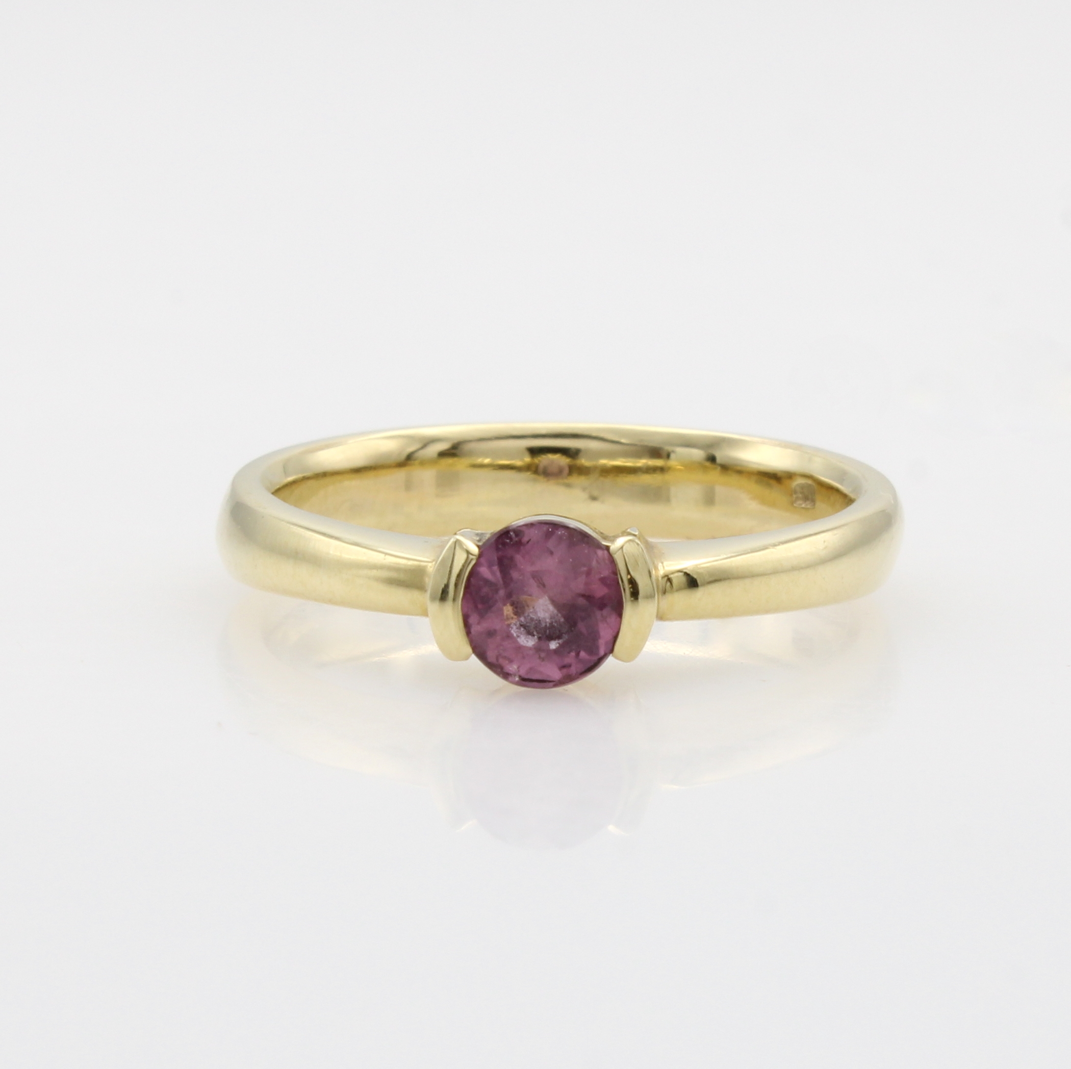 Image 27092467 - Ring mit Turmalin, GG 585/000, rosa Turmalin in Halbzarge gef, RW ca. 57 Schätzpreis: ...