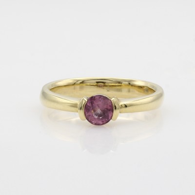 Image Ring mit Turmalin, GG 585/000, rosa Turmalin in Halbzarge gef, RW ca. 57 Schätzpreis: ...