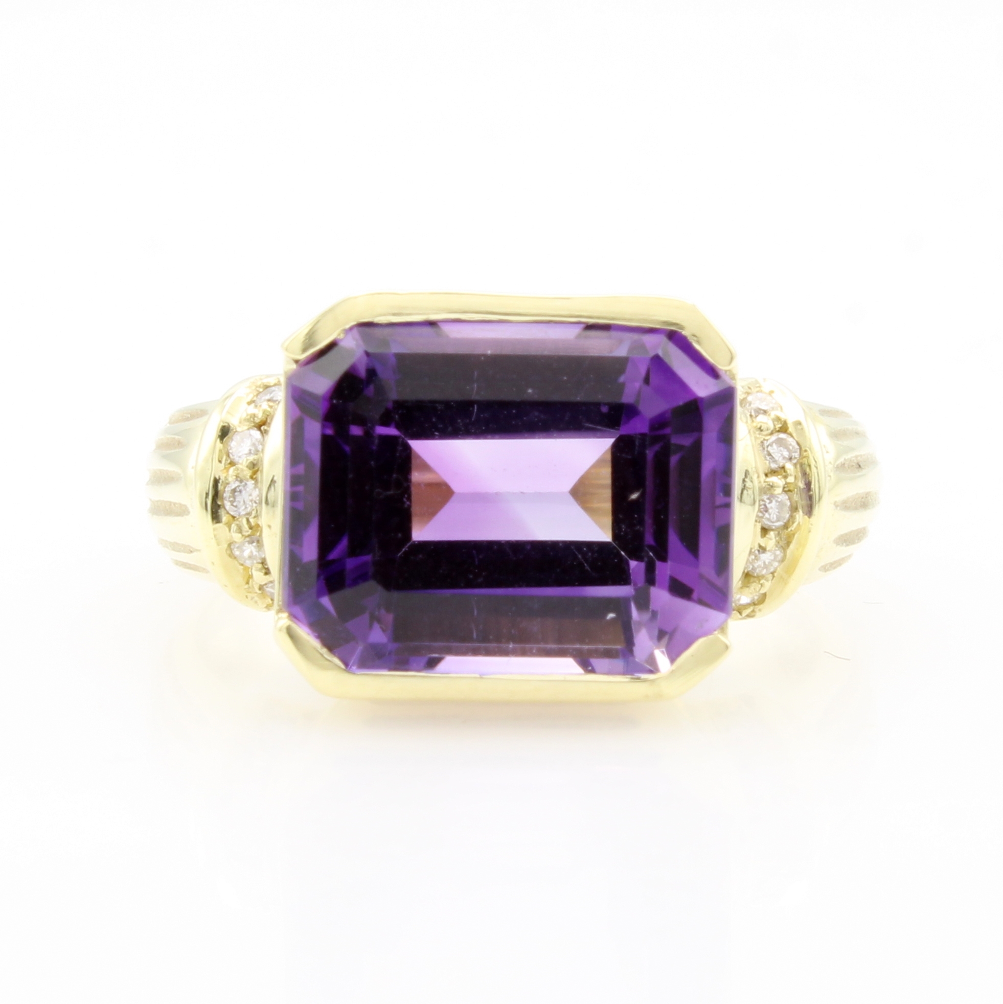 Image 27092678 - Ring mit Amethyst und Diamanten, GG 585/000, achteckiger Amethyst, Diam. zus. ca. 0.05 ...