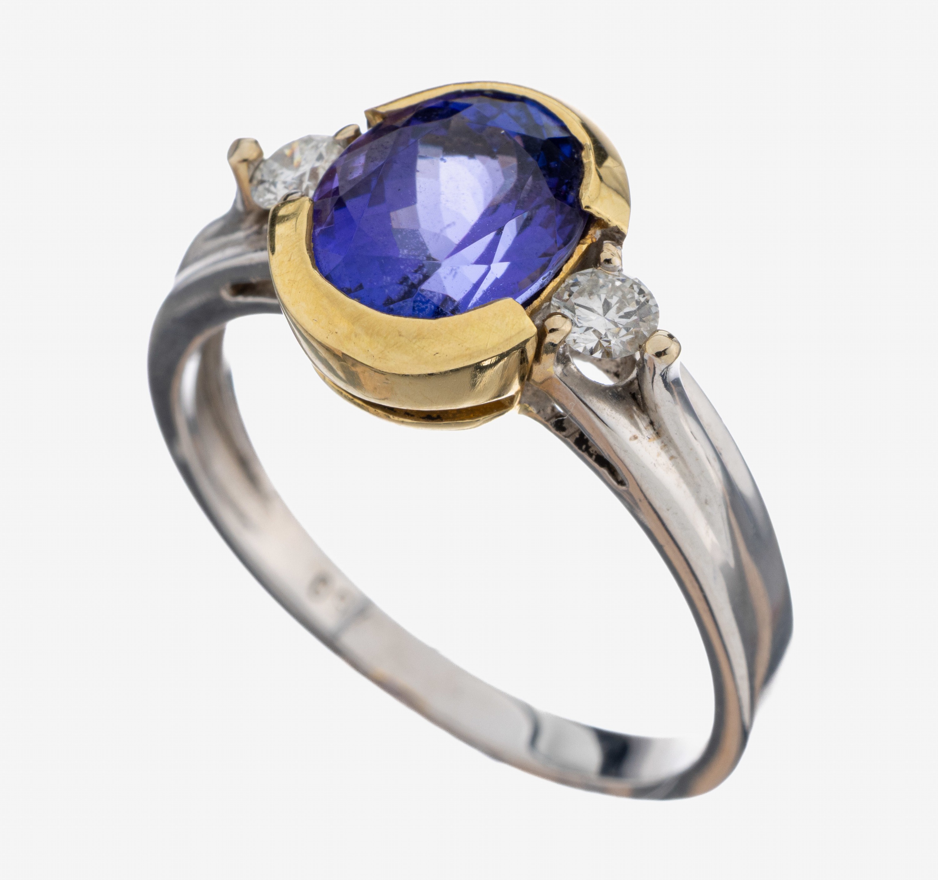 Image 27092695 - 18 kt gold tanzanite-brilliant-ring , WG/YG 750/000, in YG set oval bevelled tanzanite ...