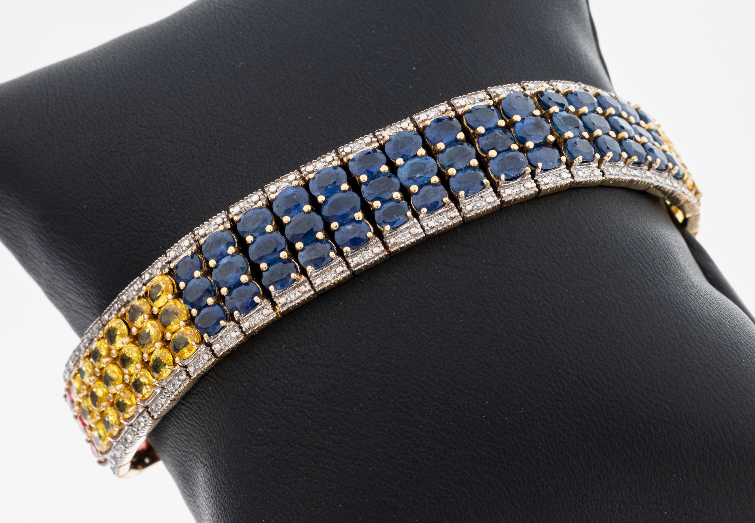 Image 27092748 - 14 kt Gold Saphir-Diamant-Armband, GG 585/000, ovalfacett. Saphire in versch. ...