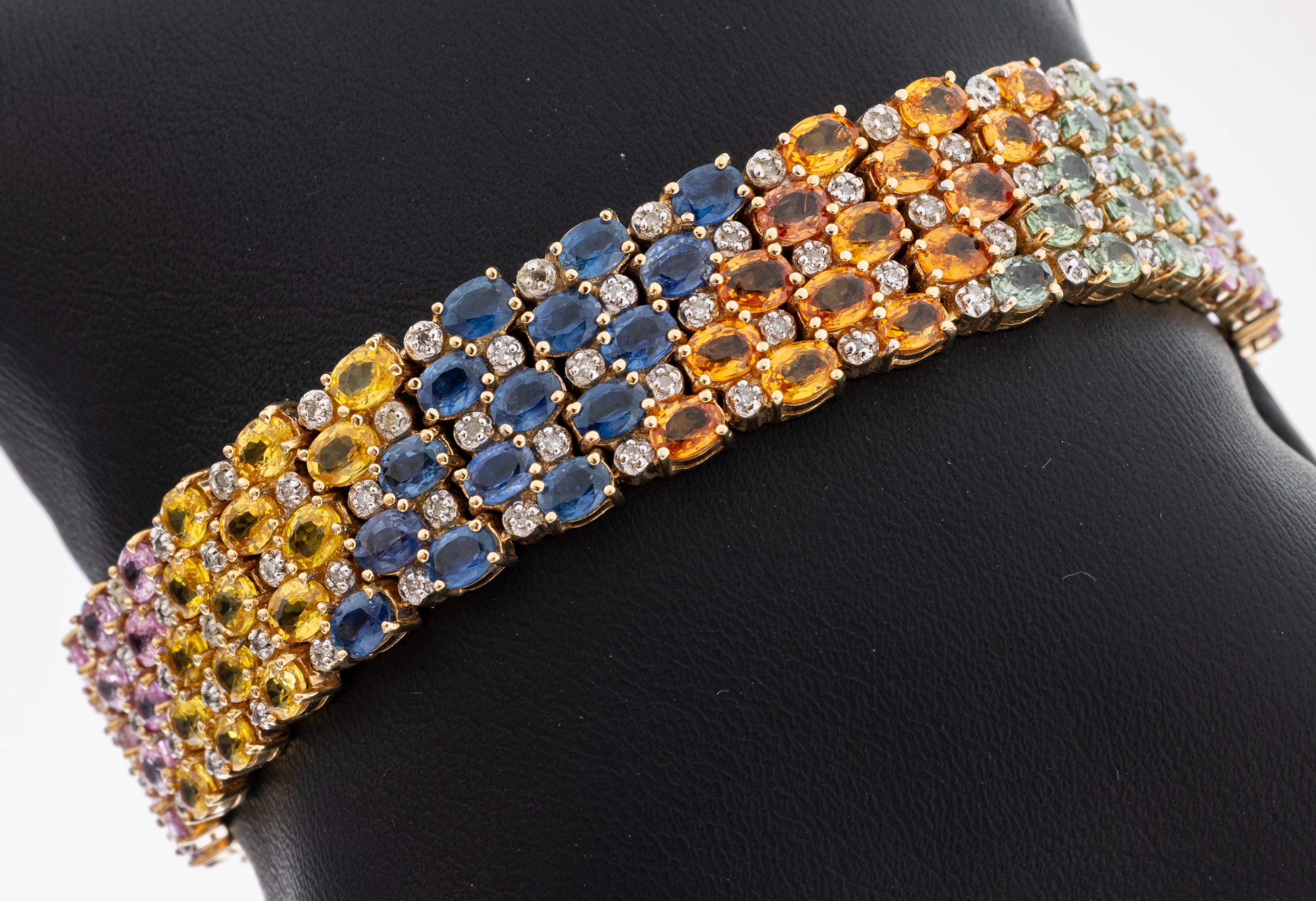 Image 27092877 - 14 kt gold sapphire-diamond-bracelet , YG 585/000, oval bevelled sapphires in different ...