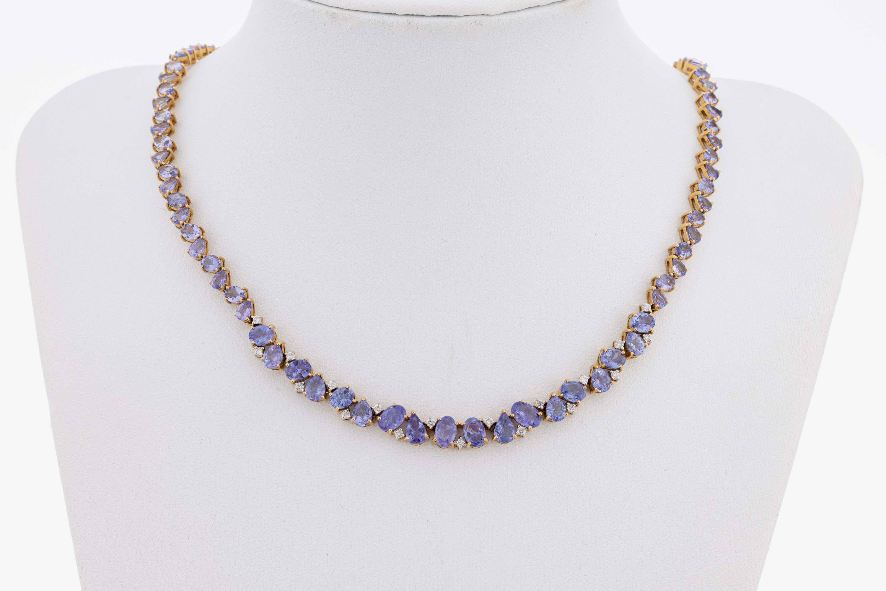Image 27093099 - 9 kt Gold Tansanit-Brillant-Collier, GG 375/000, oval- und tropfenf. facett. ...