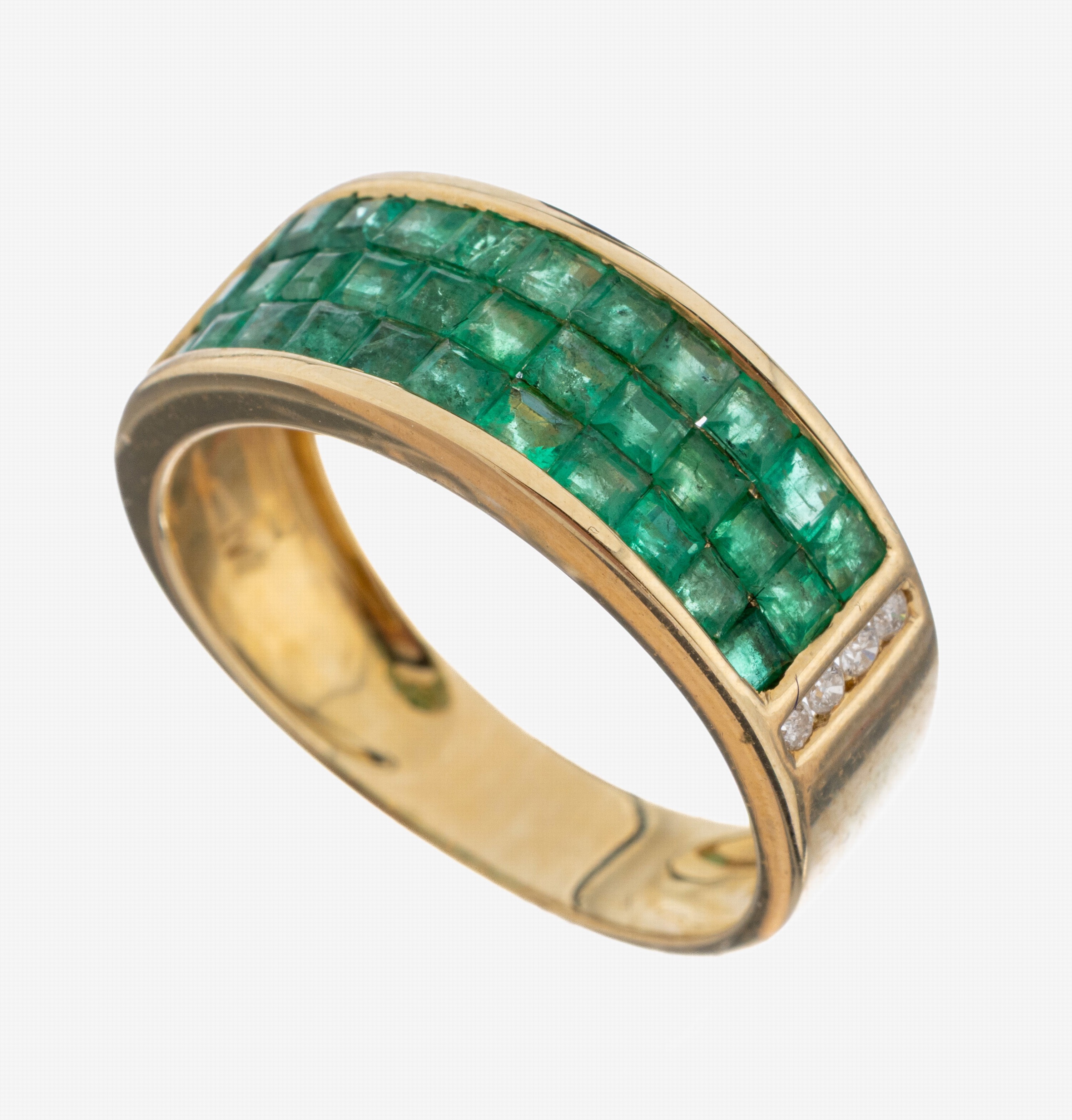Image 27093131 - 14 kt Gold Smaragd-Brillant-Ring, GG 585/000, 33 Smaragd-Carrees zus. ca. 2.0 ct, ...