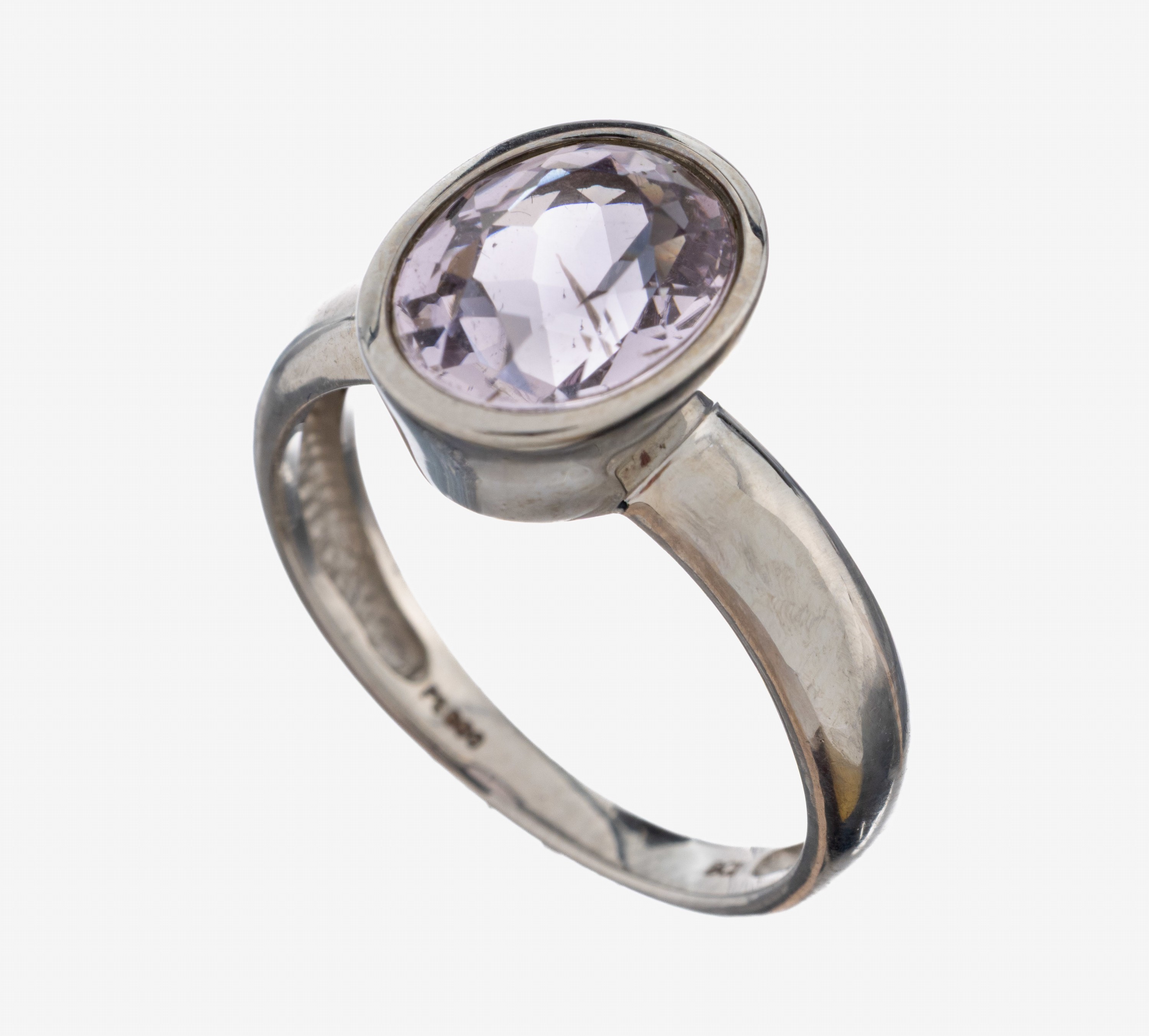 Image 27093233 - Platin Morganit-Ring, Pt 600/000, ovalfacett. Morganit ca. 2.50 ct, RW 57, ca. 4.8 g