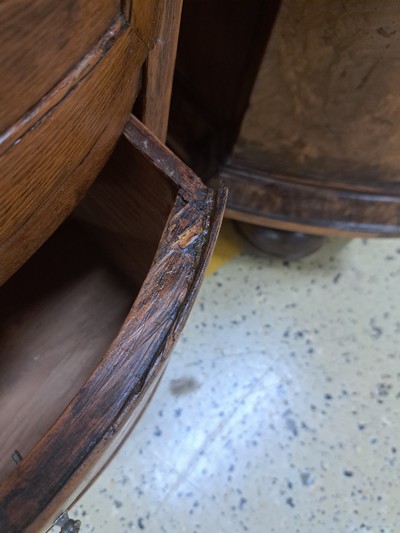 27093225o - Chest of drawers, baroque, around 1760, solid oak, orig. brass fittings, orig. box locks, ...