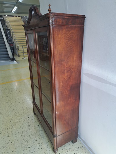 27093232b - Vitrine/Bücherschrank, deutsch, um 1870, Mahagonifurnier, 4 Einlegeböden, orig. ...