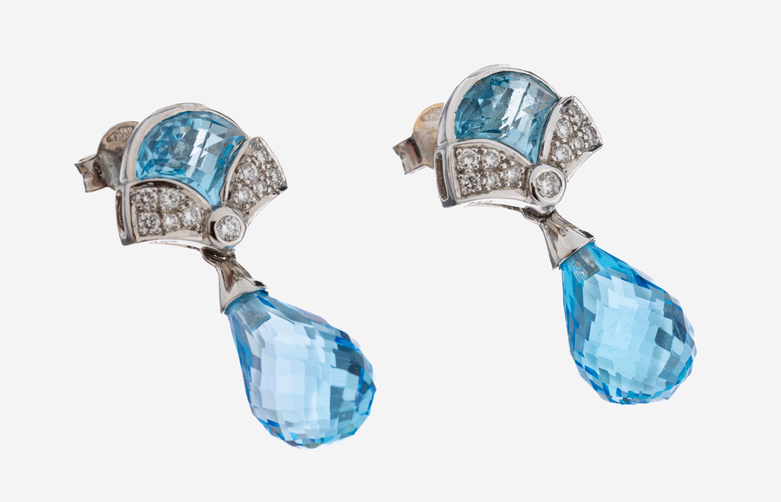 Image 27093390 - Pair of 18 kt gold topaz-brilliant-earrings , WG 750/000, bevelled blue topazes ...