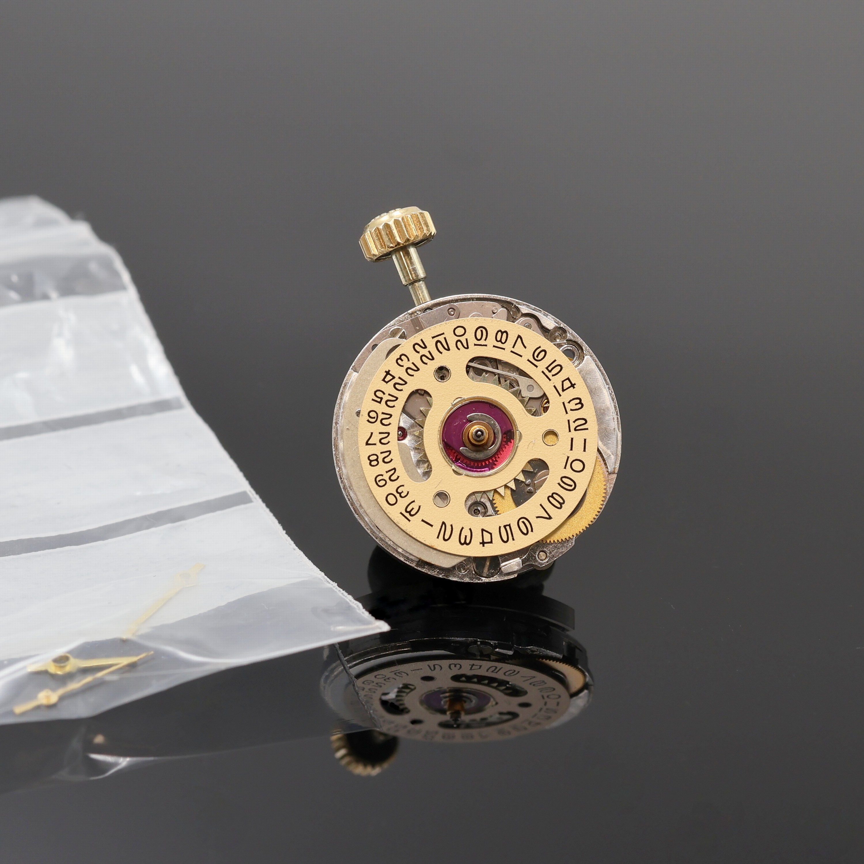 Detail a: ROLEX Armbanduhrwerk Kaliber 2135 für Modell Datejust, Schweiz, 29 St., 5 Adj., D. ca. 20 mm, Zeigersatz anbei, in gebrauchsfähigem Zustand