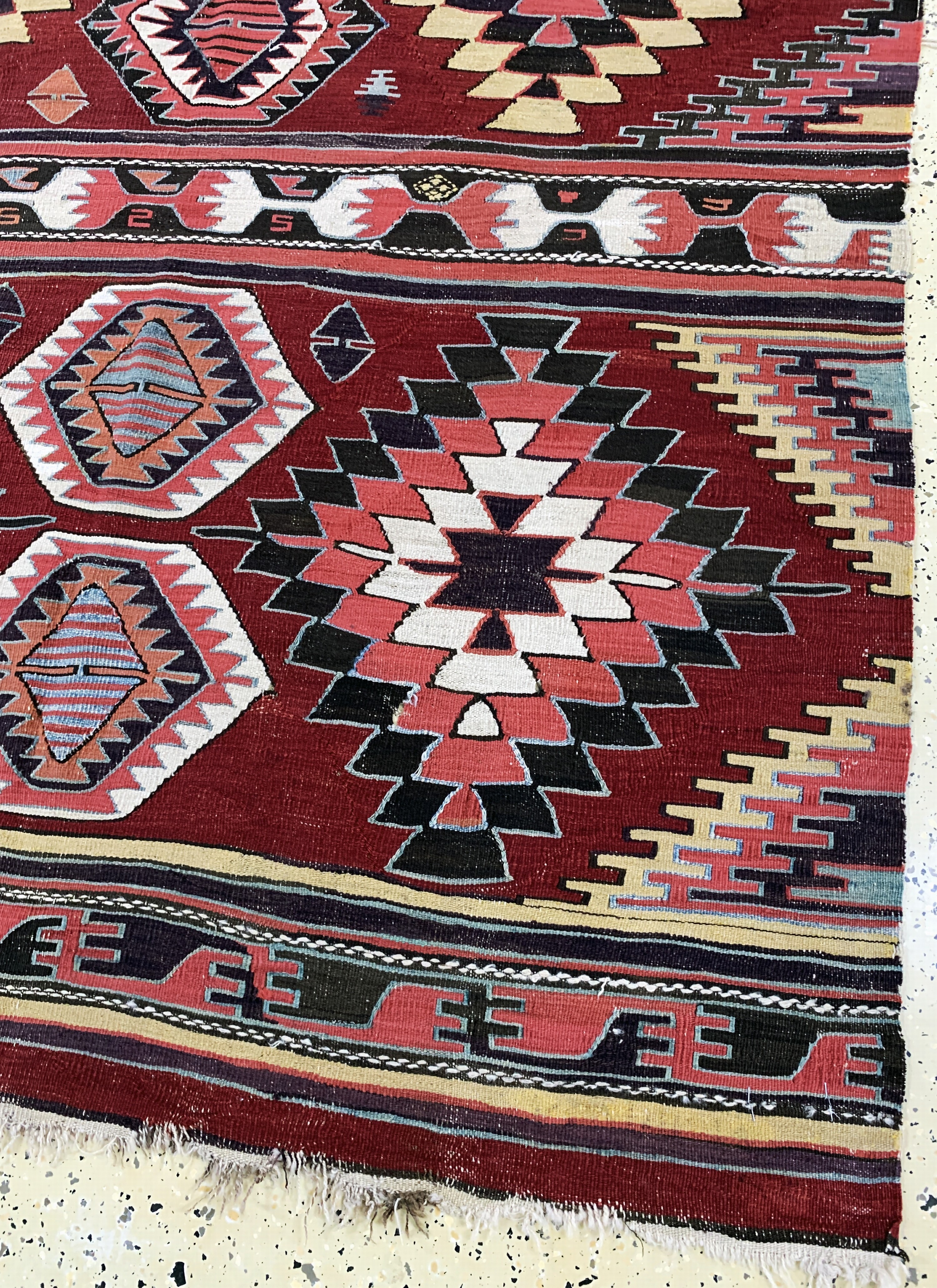 Detail a: Kapadokien Kelim antik, Türkei, 19.Jhd, Wolle auf Wolle, ca. 370 x 159 cm, EHZ: 3-4