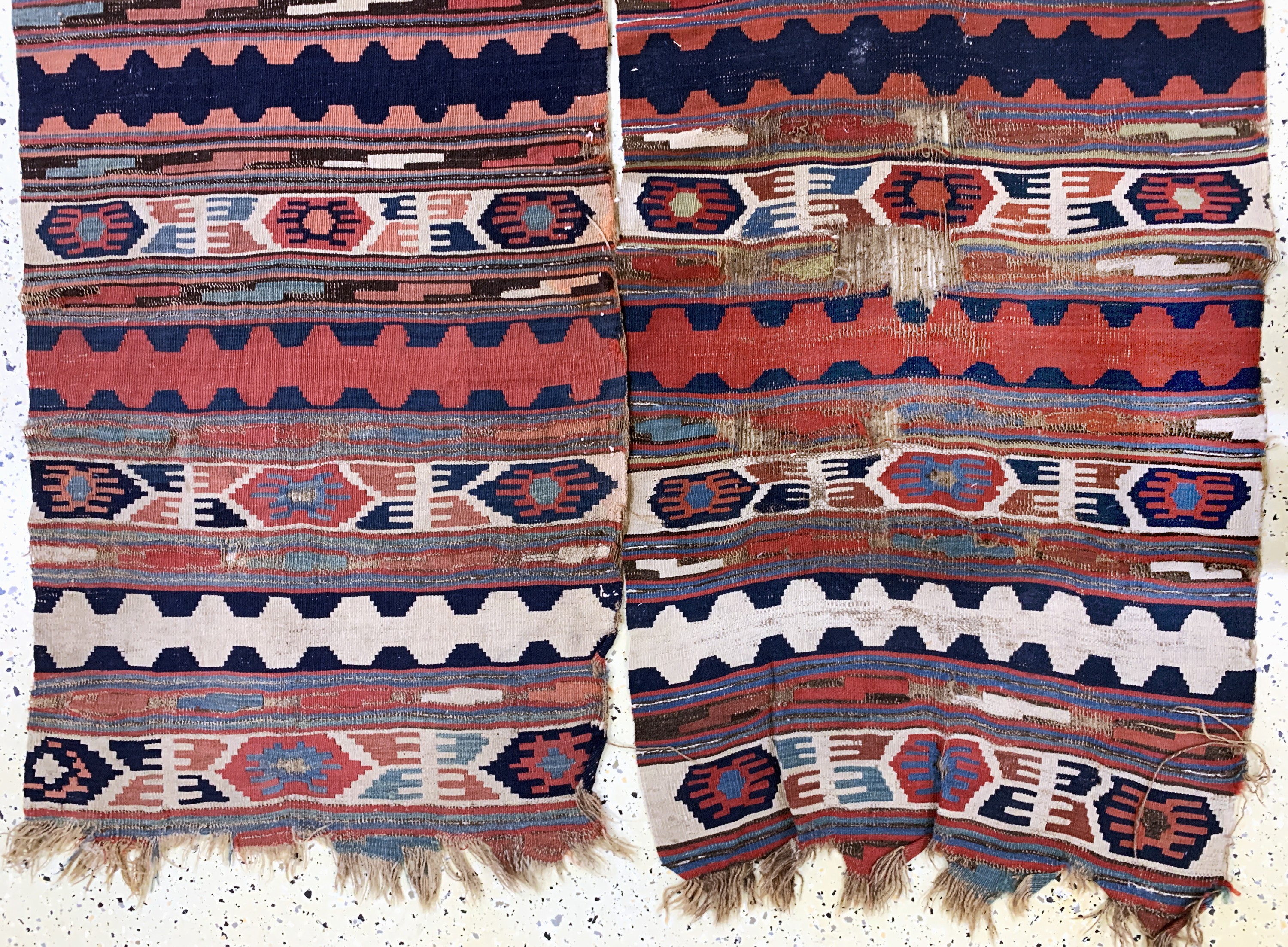Detail d: Konya Kelim antik, Türkei, 19.Jhd, Wolle auf Wolle, ca. 330 x 150 cm, EHZ: 4, (2 getrennte Bahnen)