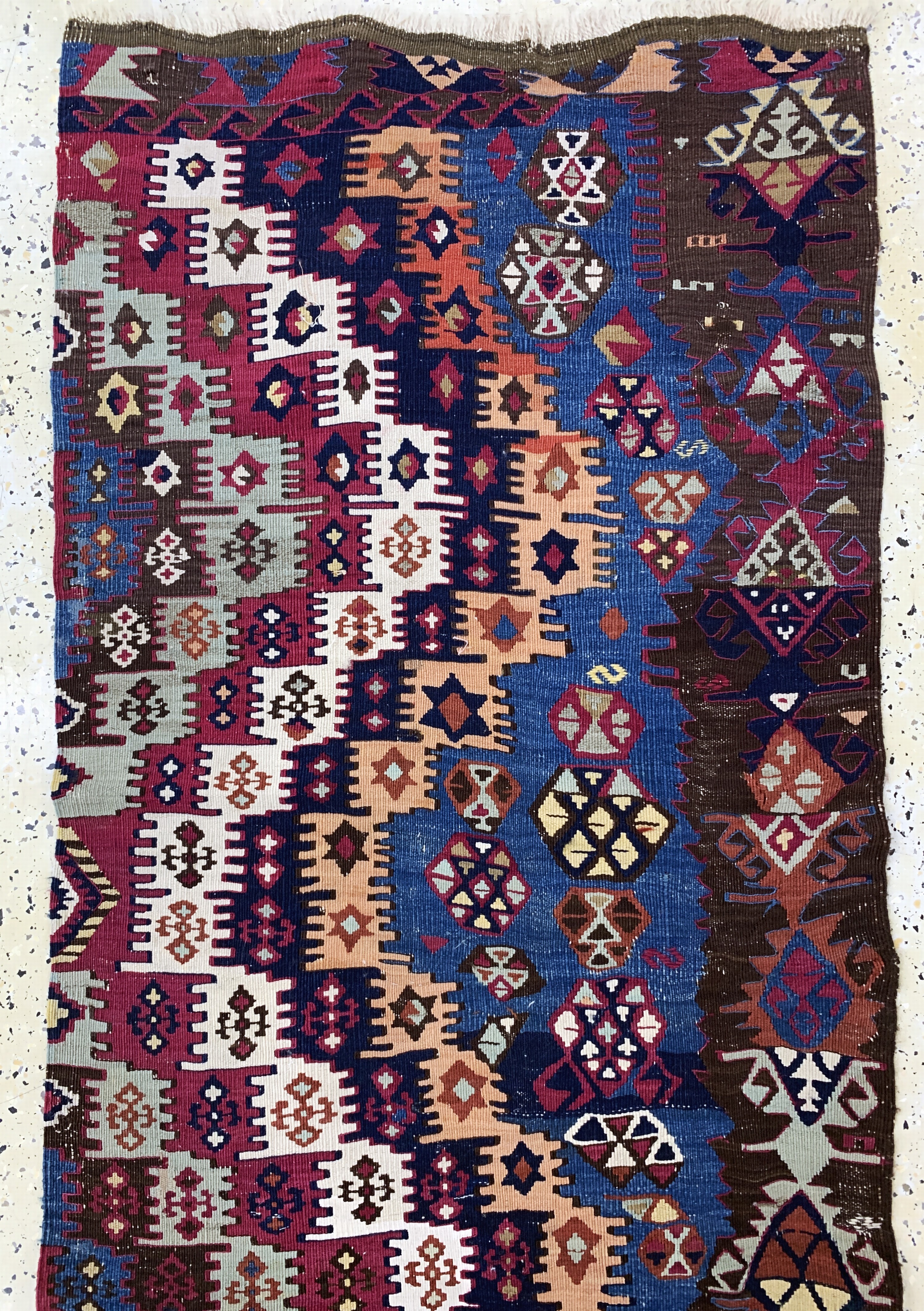 Detail a: Konya Kelim antik(eine Bahn), Türkei, 19.Jhd, Wolle auf Wolle, ca. 316 x 76 cm, EHZ:2(restauriert)