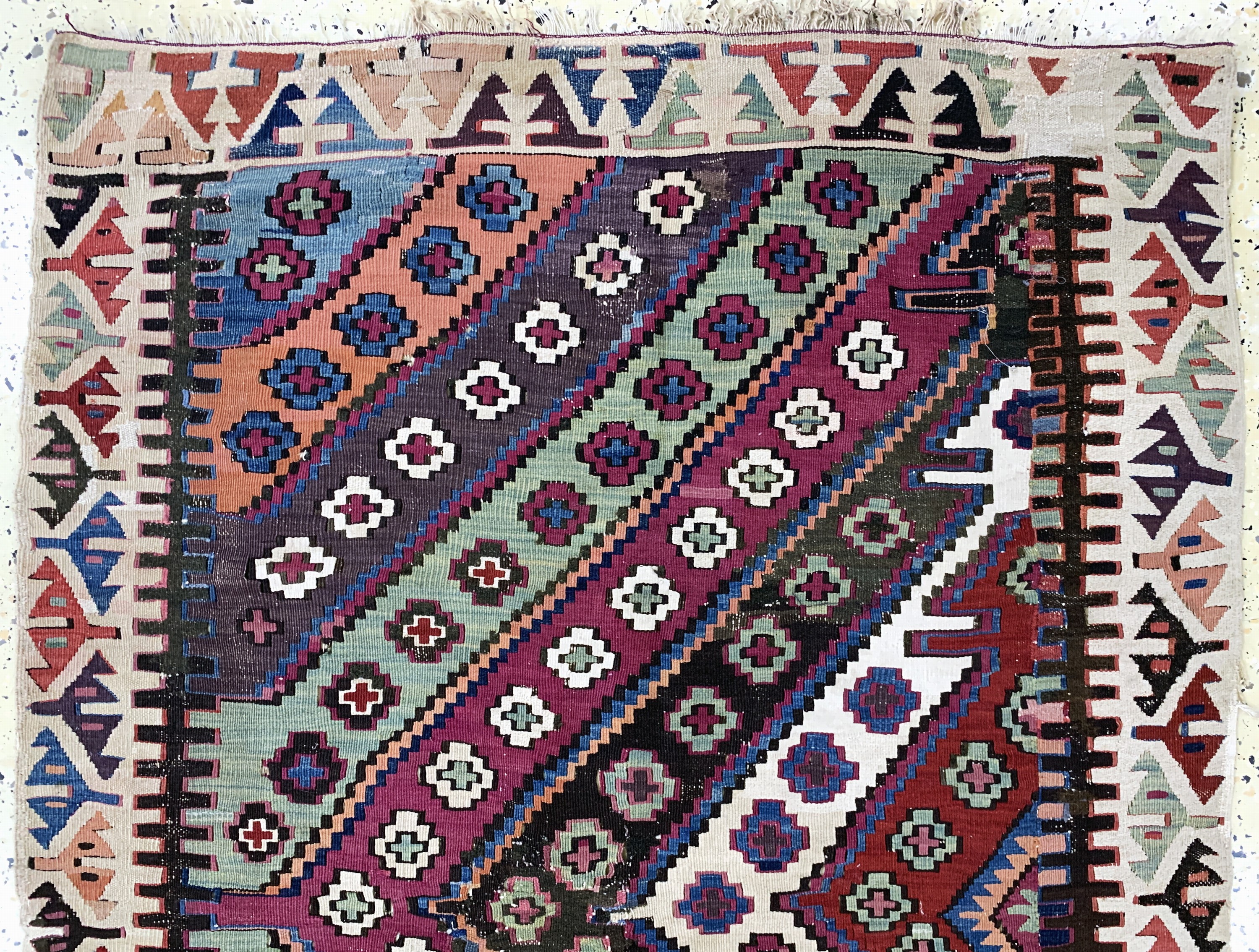 Detail a: Konya Kelim Fragment antik, Türkei, 19.Jhd,Wolle auf Wolle, ca. 180 x 105 cm, EHZ: 2-3, (restauriert)