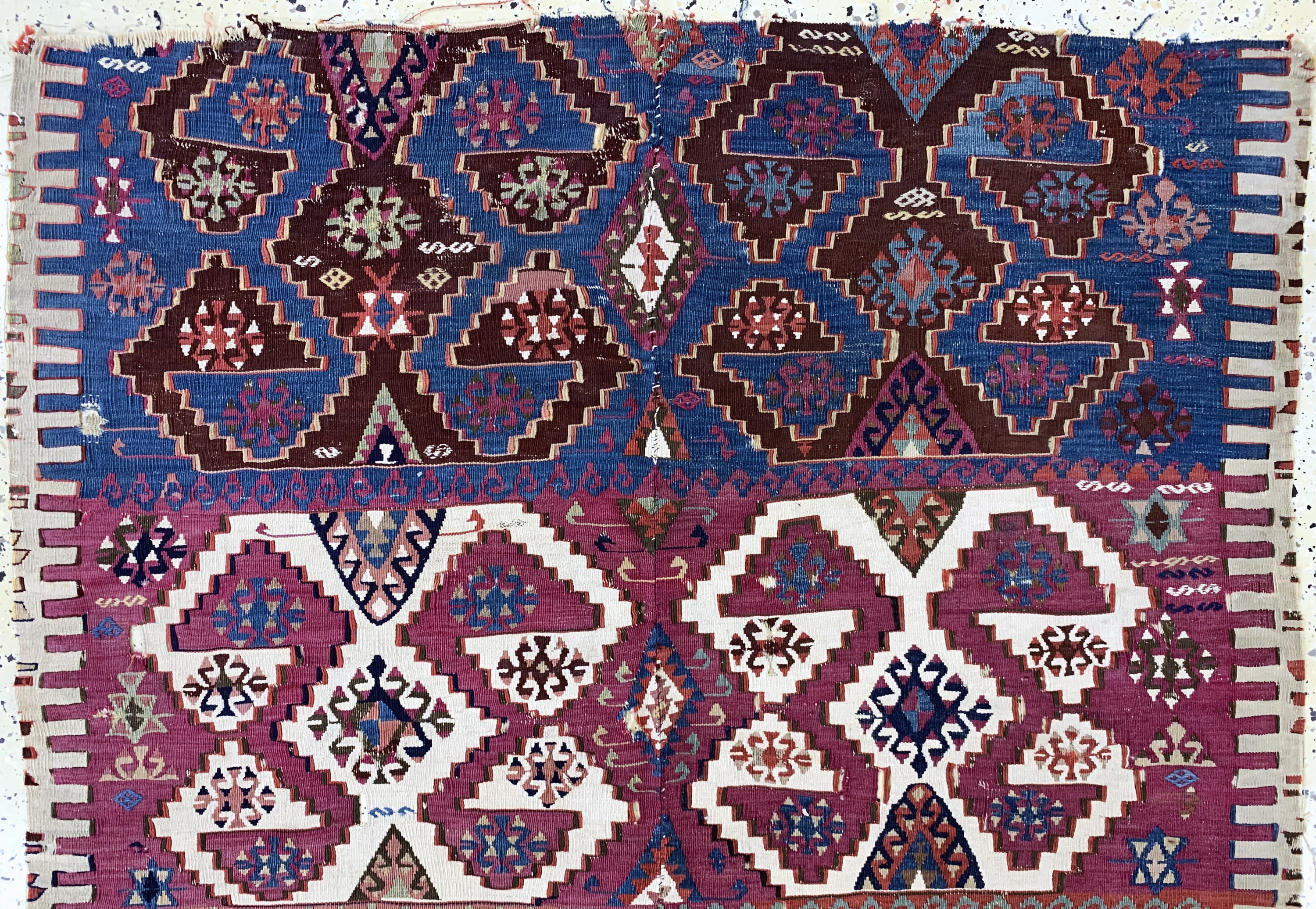 Detail a: Aydin Kelim Fragment antik, Türkei, 19.Jhd,Wolle auf Wolle, ca. 175 x 130 cm, EHZ: 3